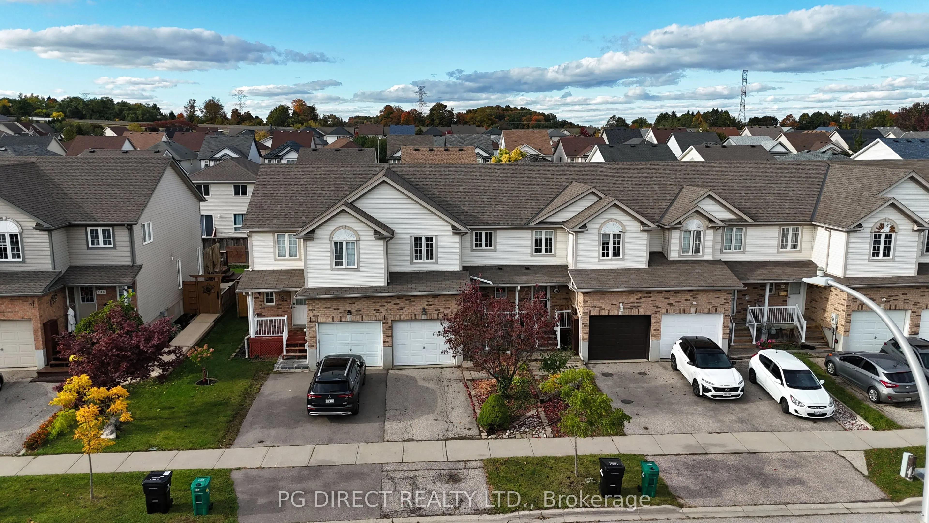 100 Foxglove Crescent