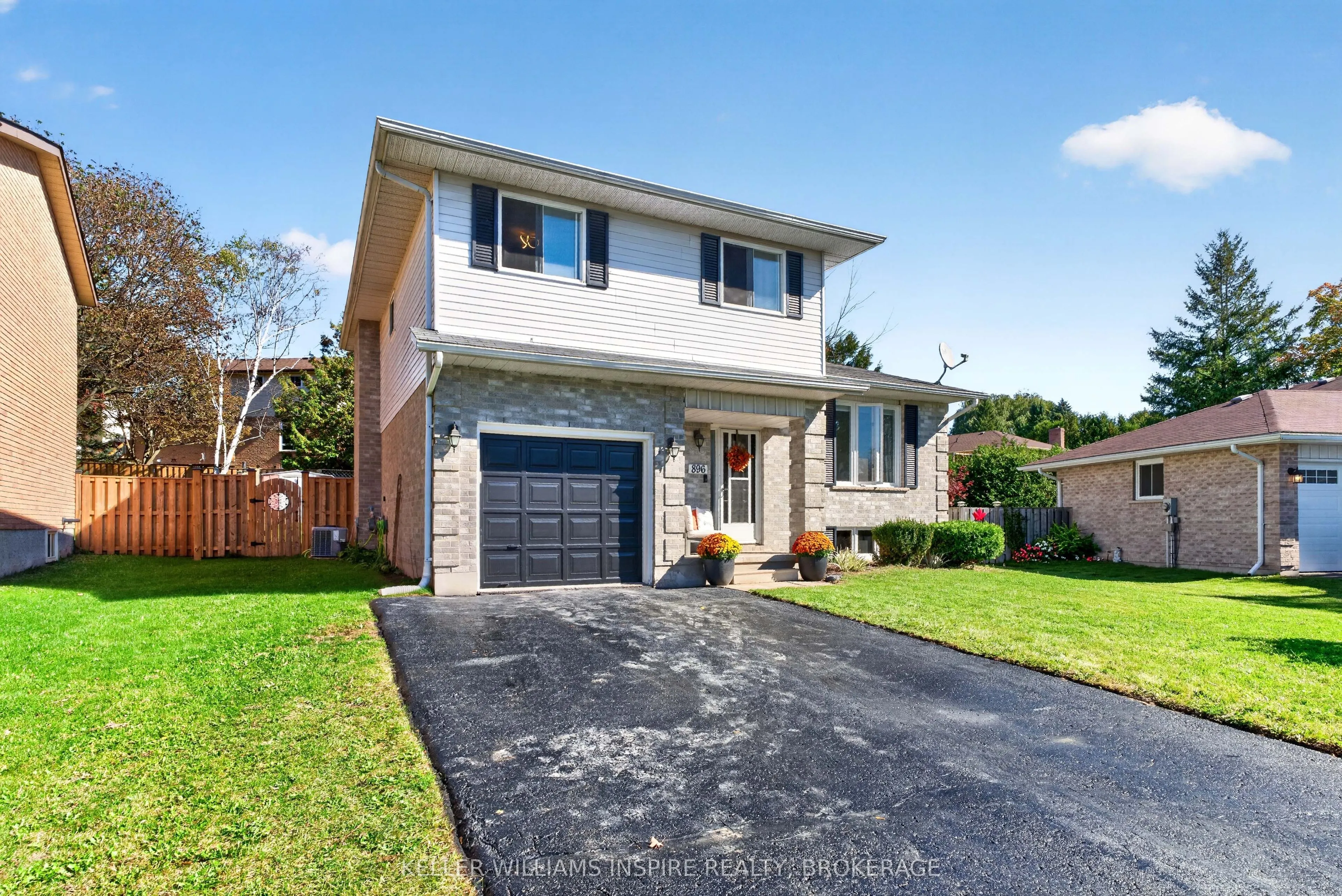 896 Mona Drive