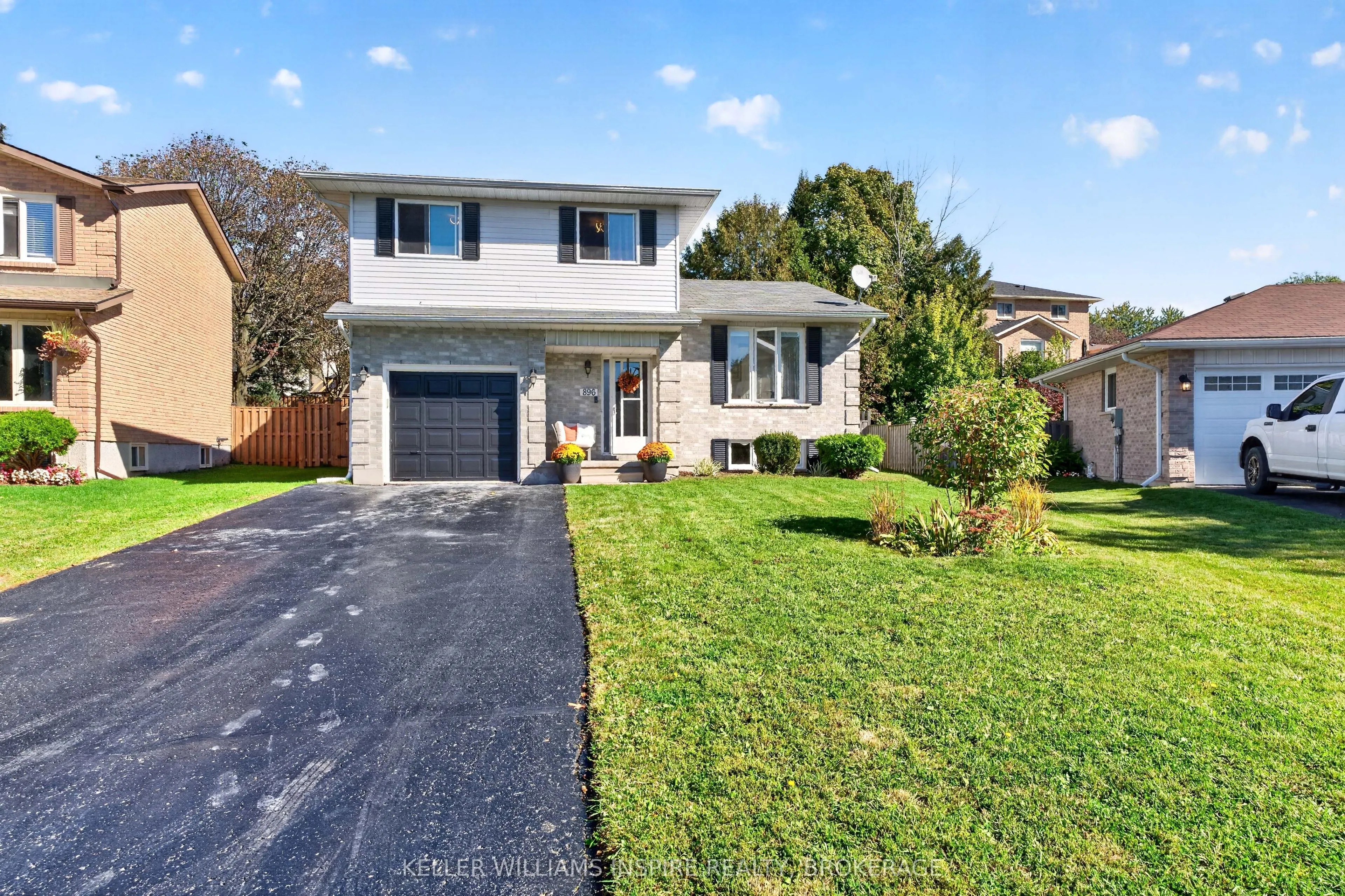 896 Mona Drive