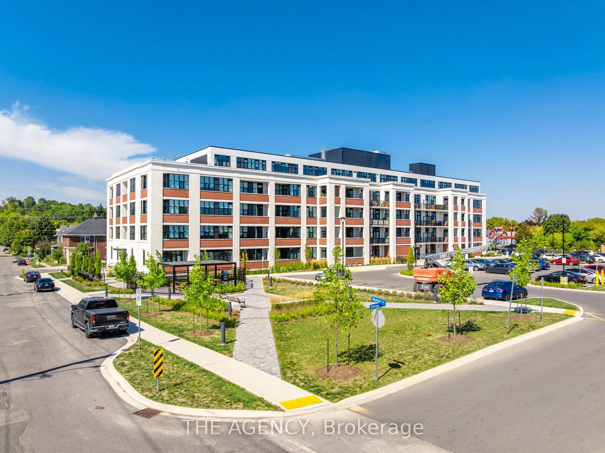120 HURON Street #507