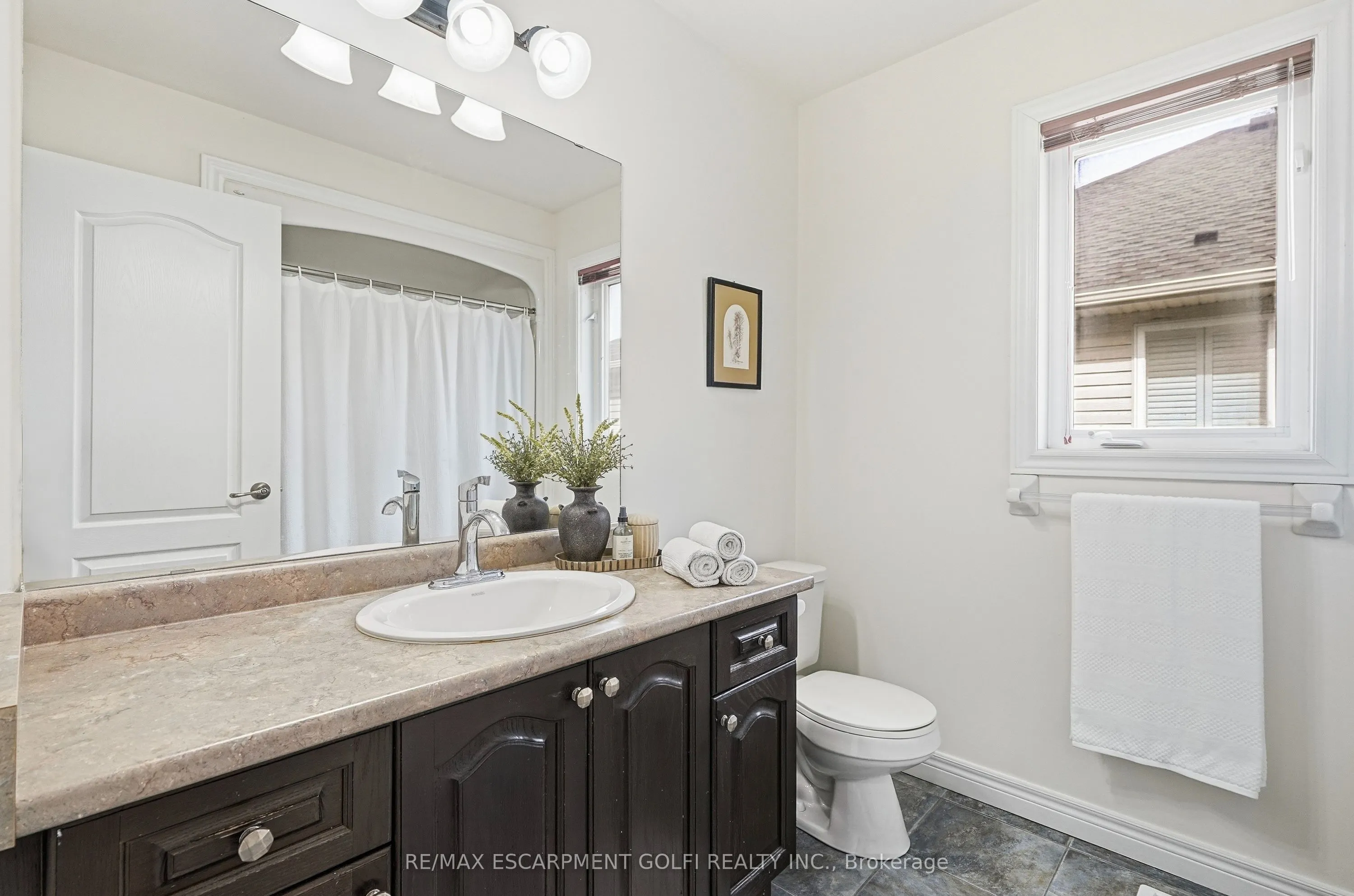 115 Bocelli Crescent