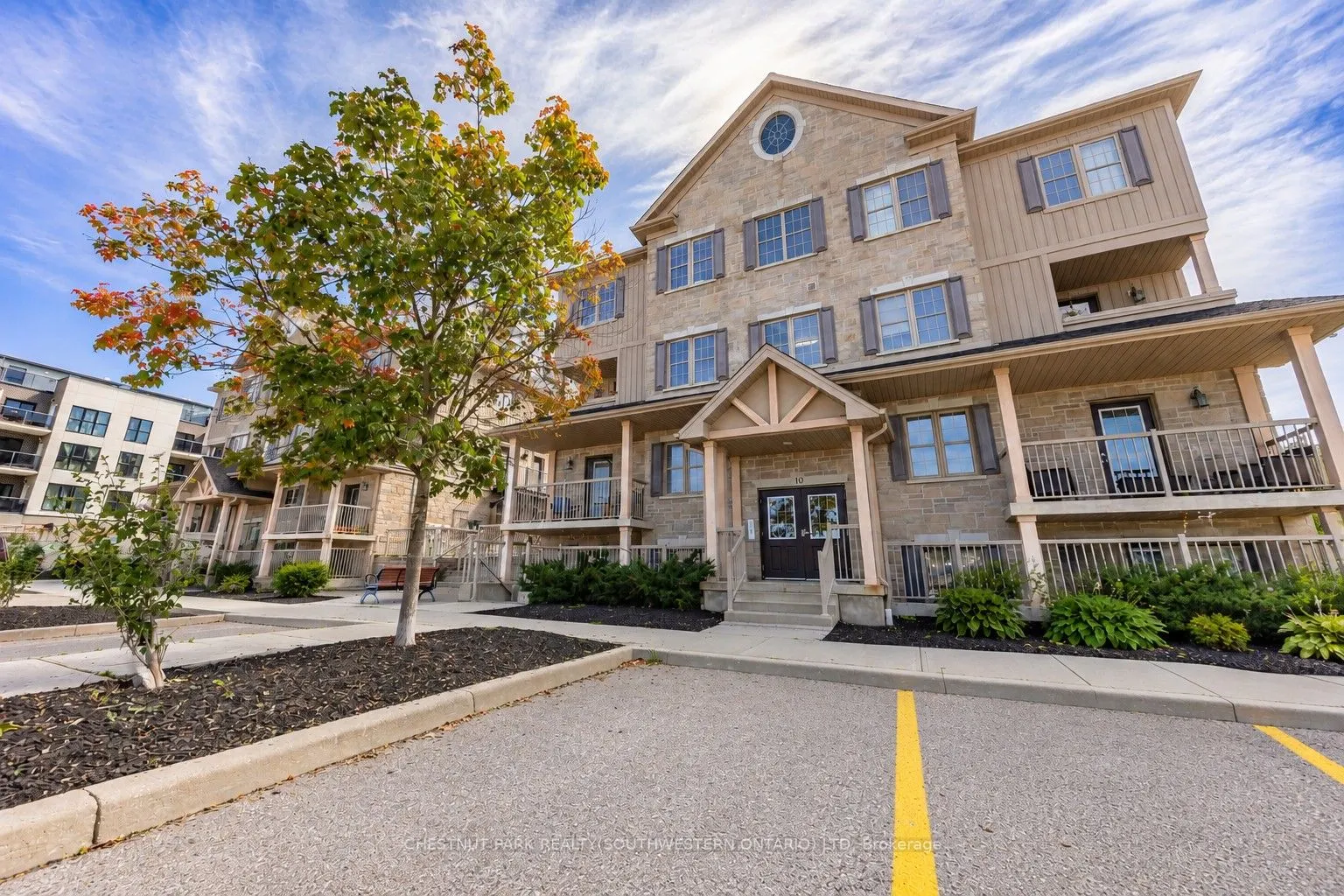 1460 Highland Road W #10A