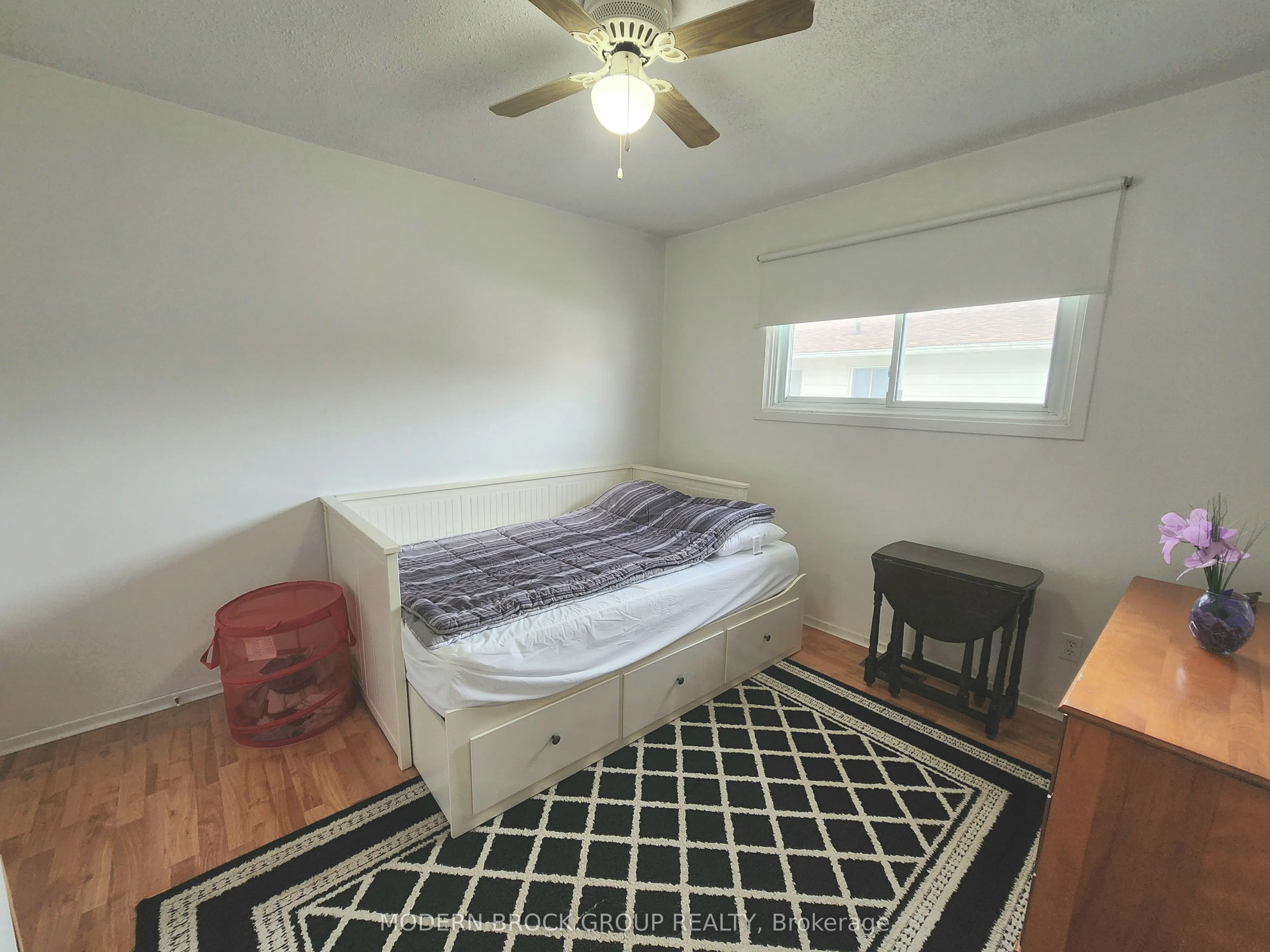 944 Mackenzie Road