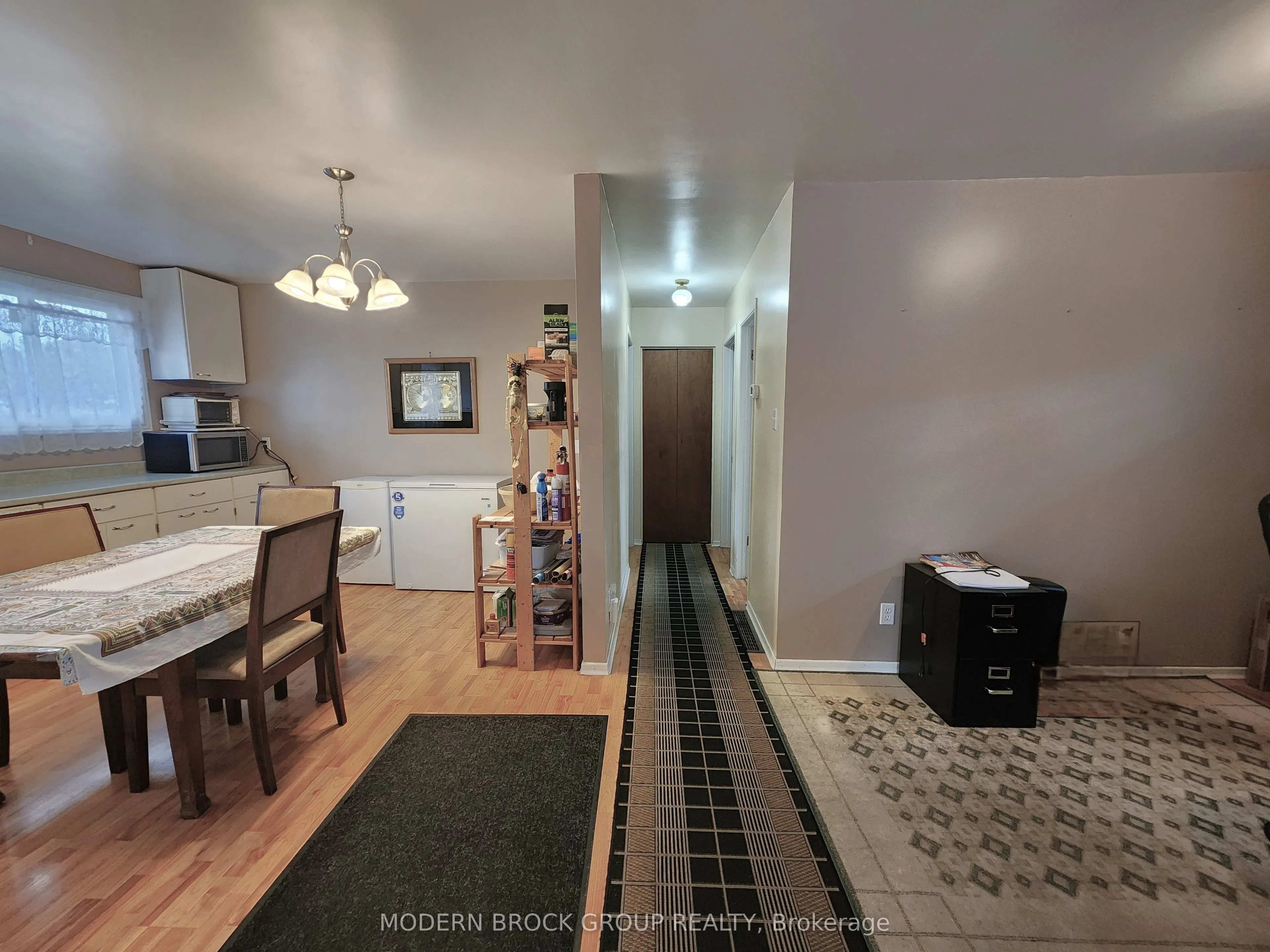 944 Mackenzie Road