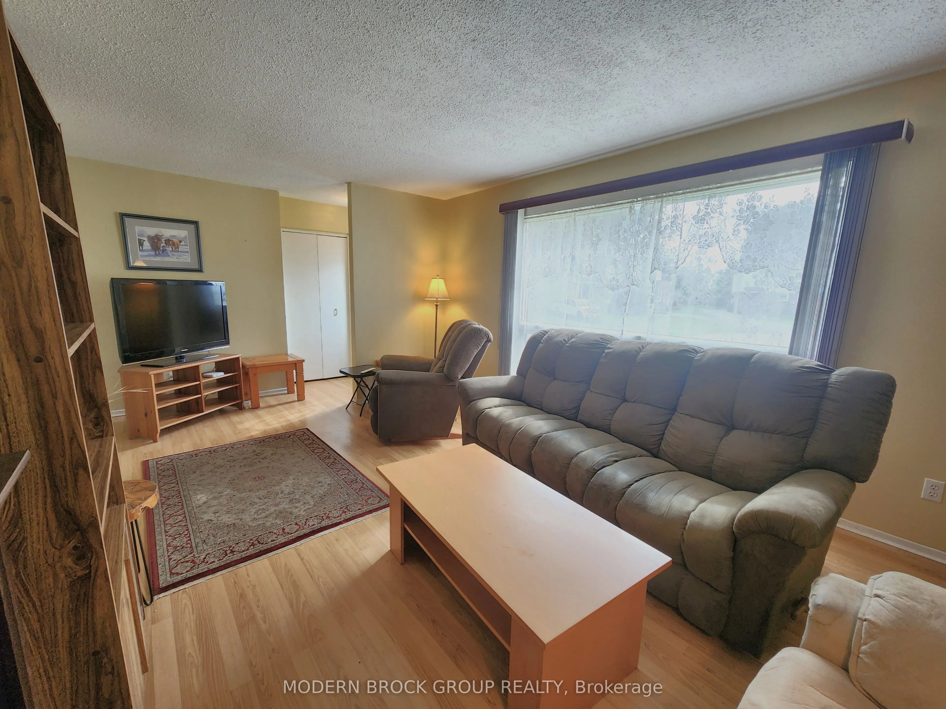 944 Mackenzie Road