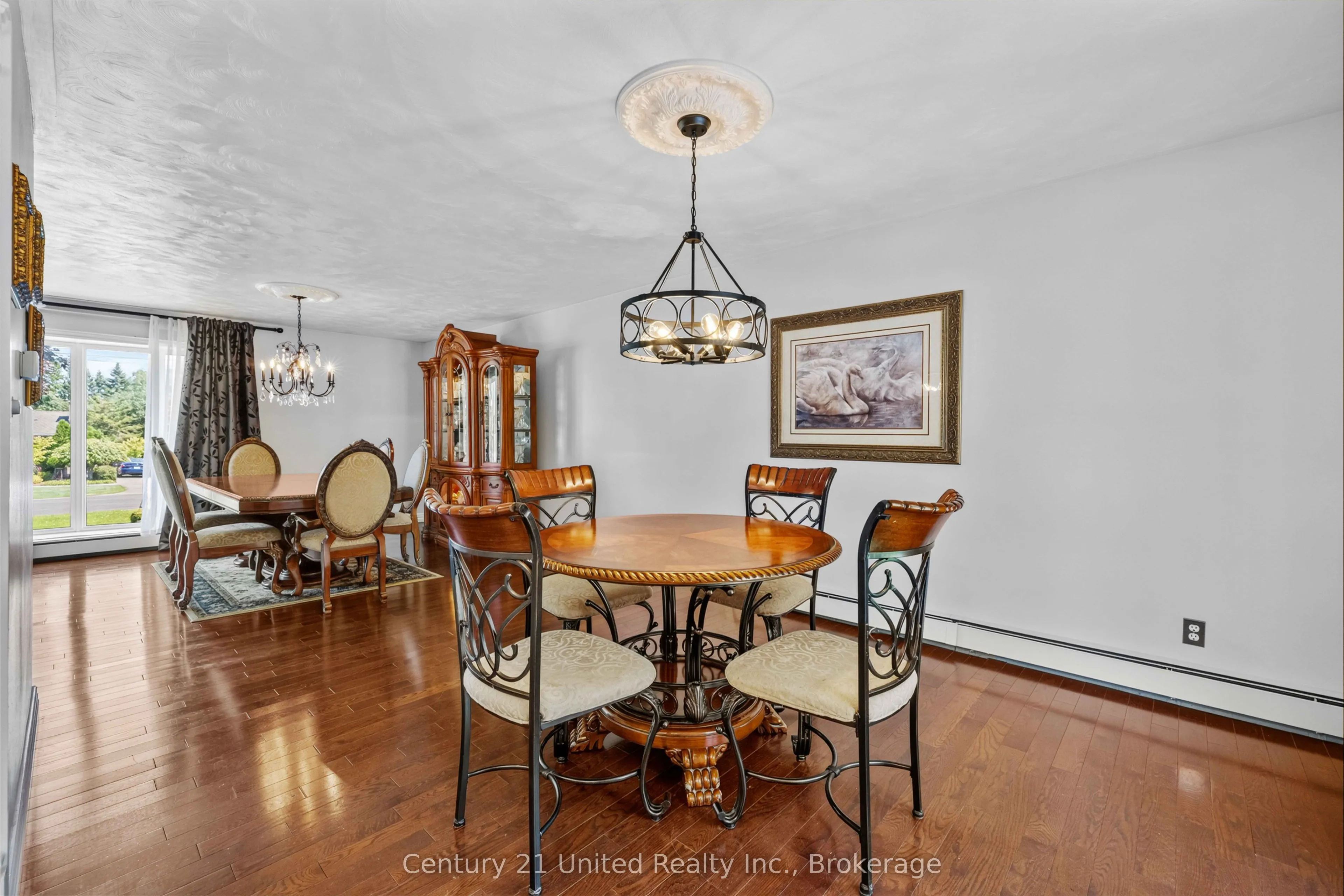 214 Hillview Drive