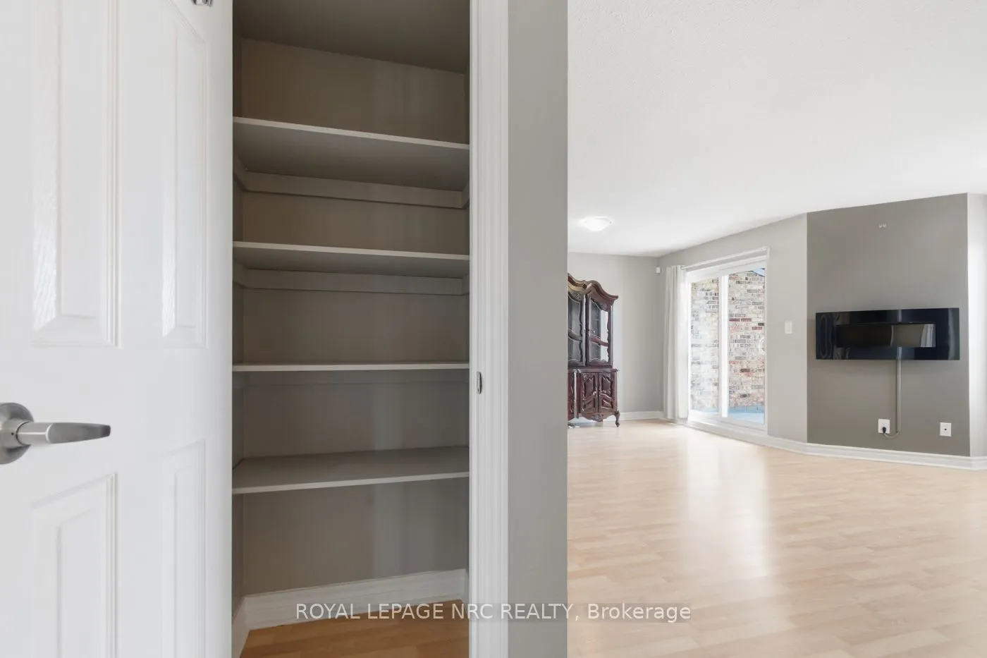 1061 Vansickle Road N #301
