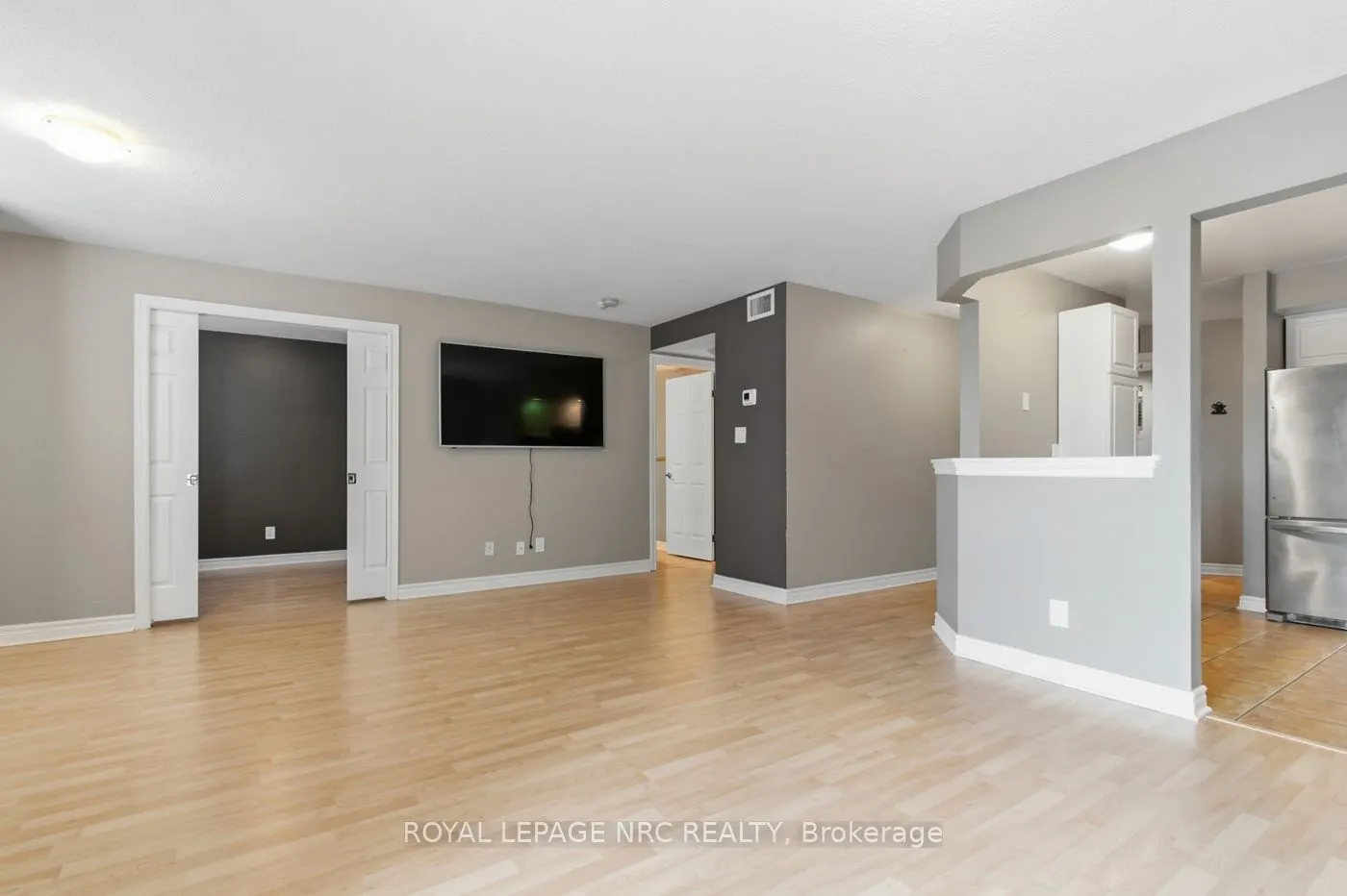 1061 Vansickle Road N #301