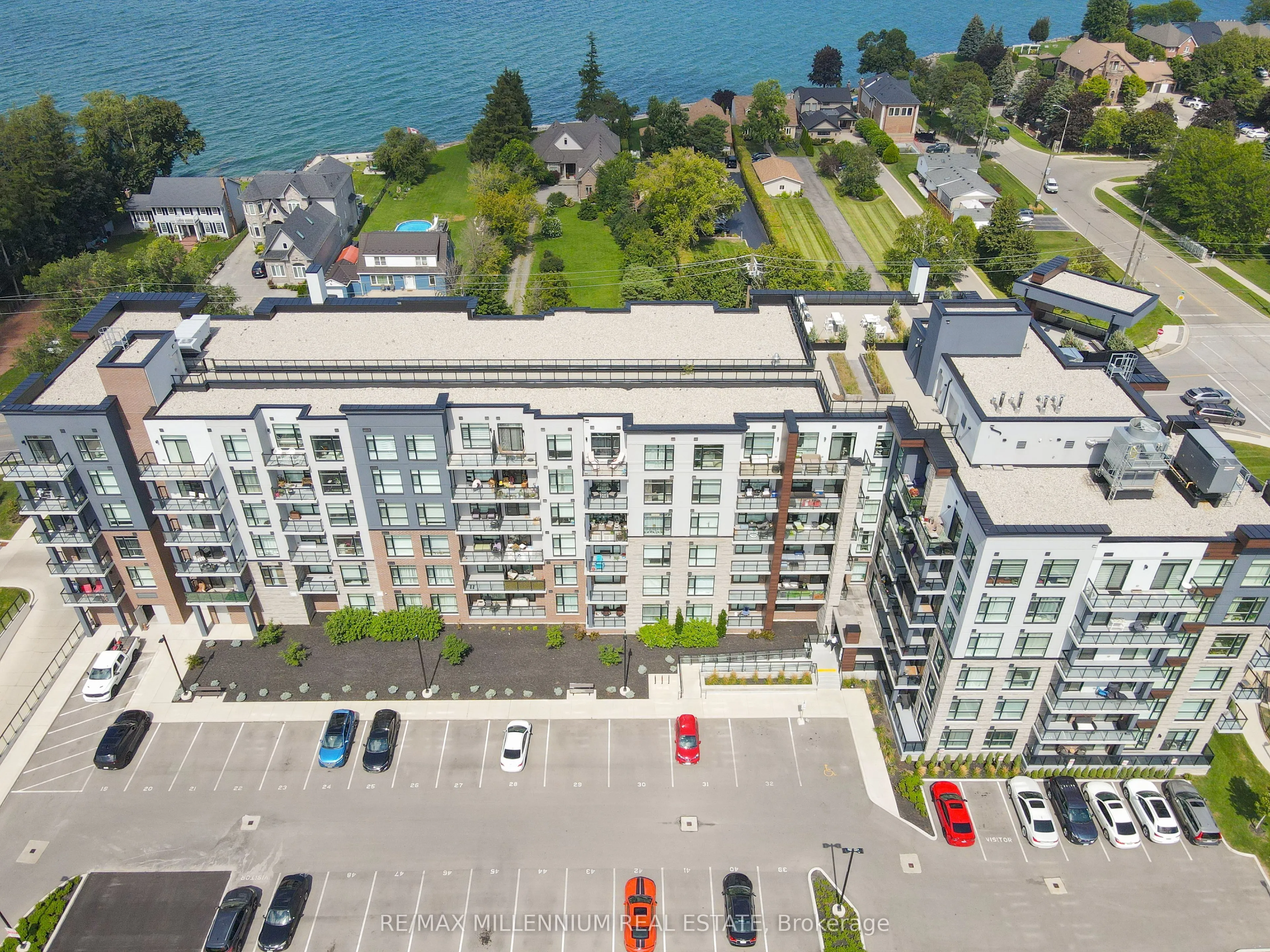 600 North Service Road #403