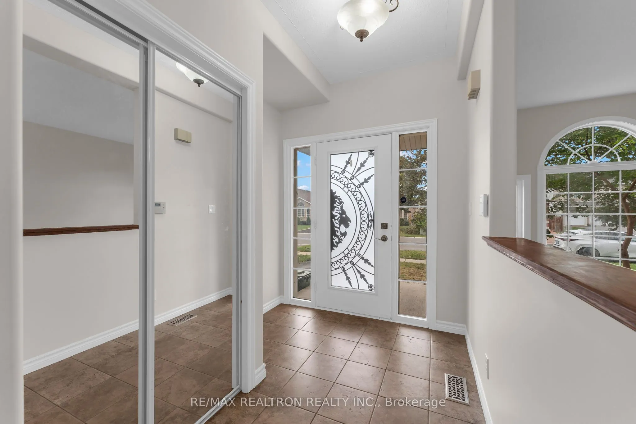 1422 Stoneridge Drive