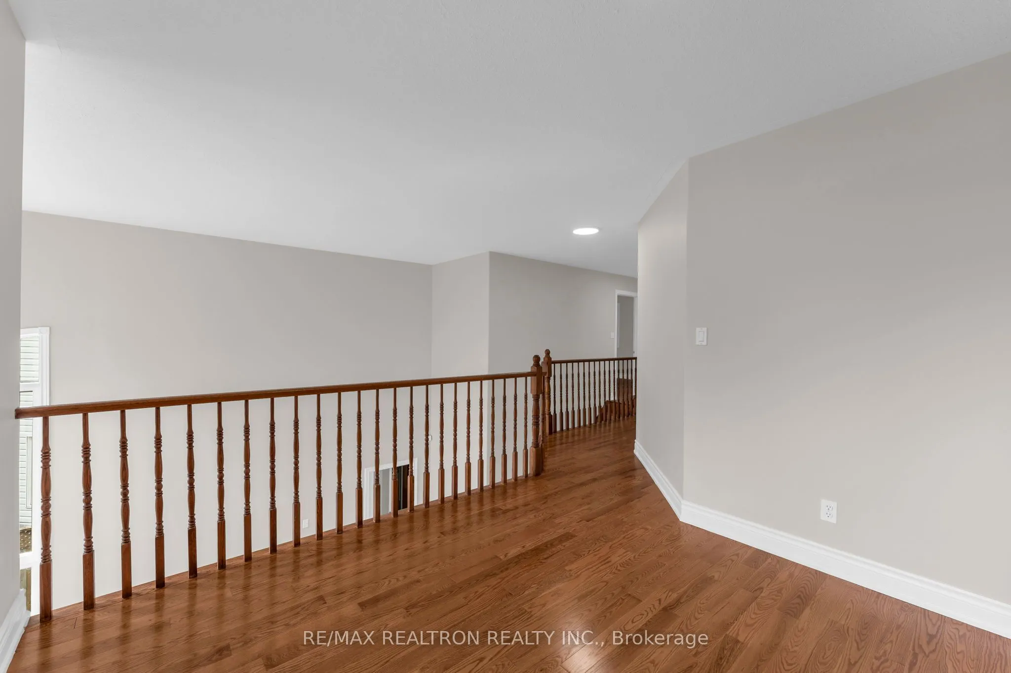1422 Stoneridge Drive