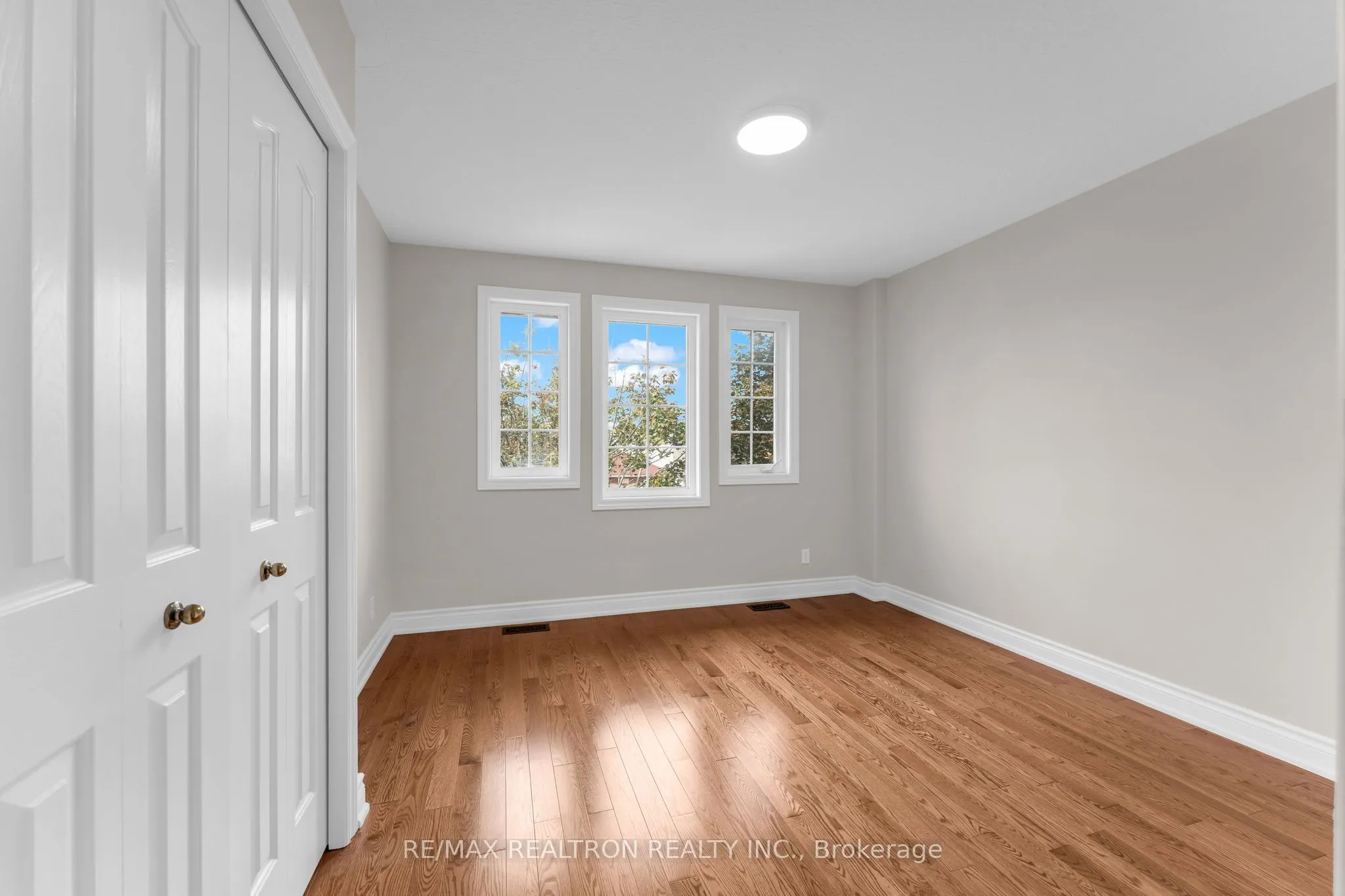 1422 Stoneridge Drive