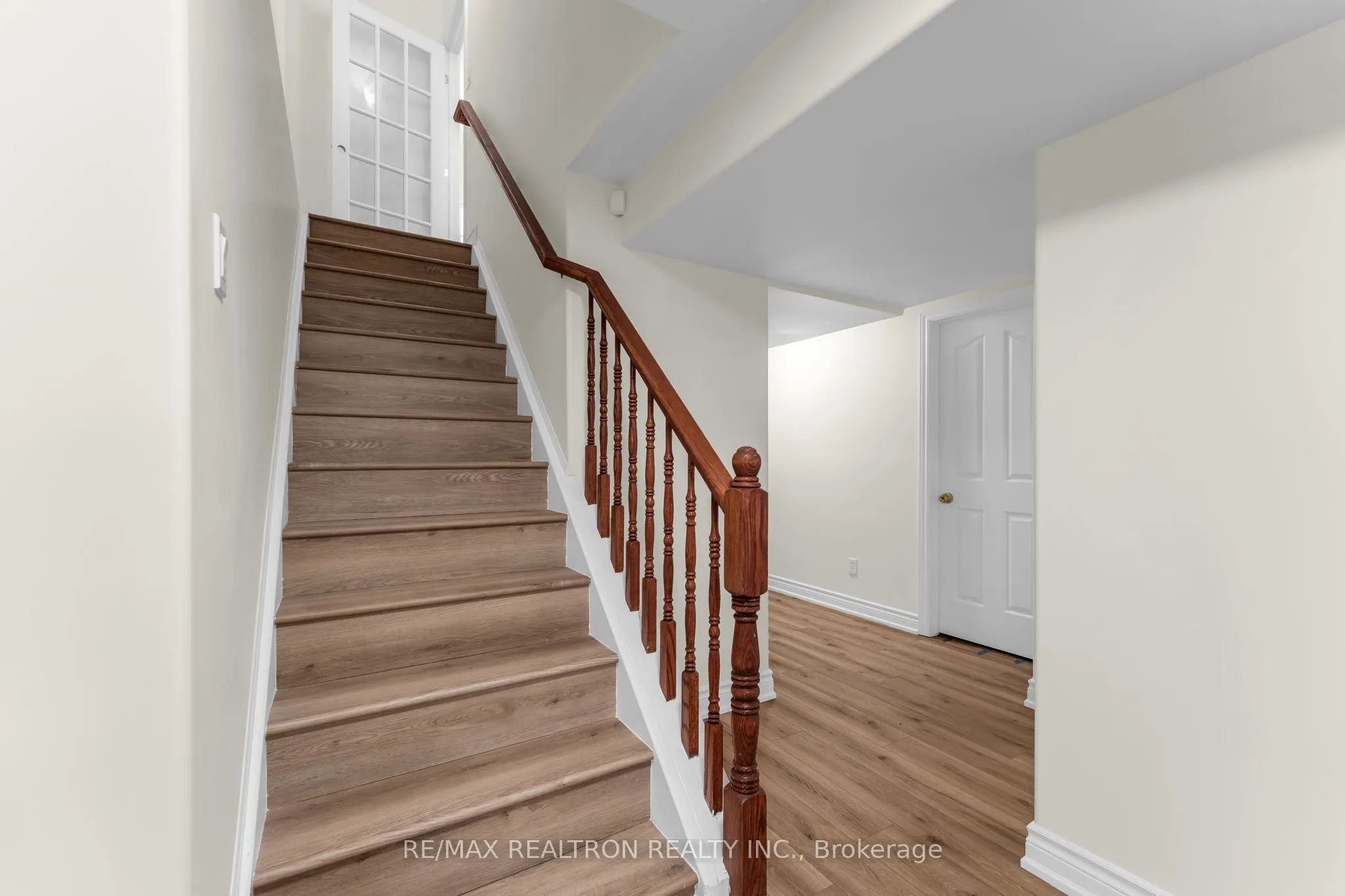 1422 Stoneridge Drive