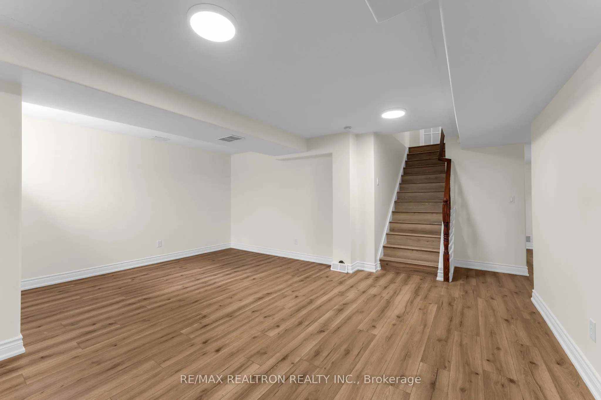 1422 Stoneridge Drive