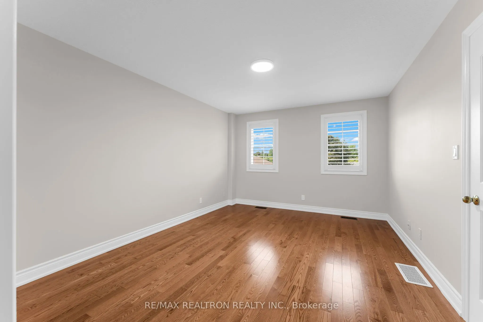 1422 Stoneridge Drive
