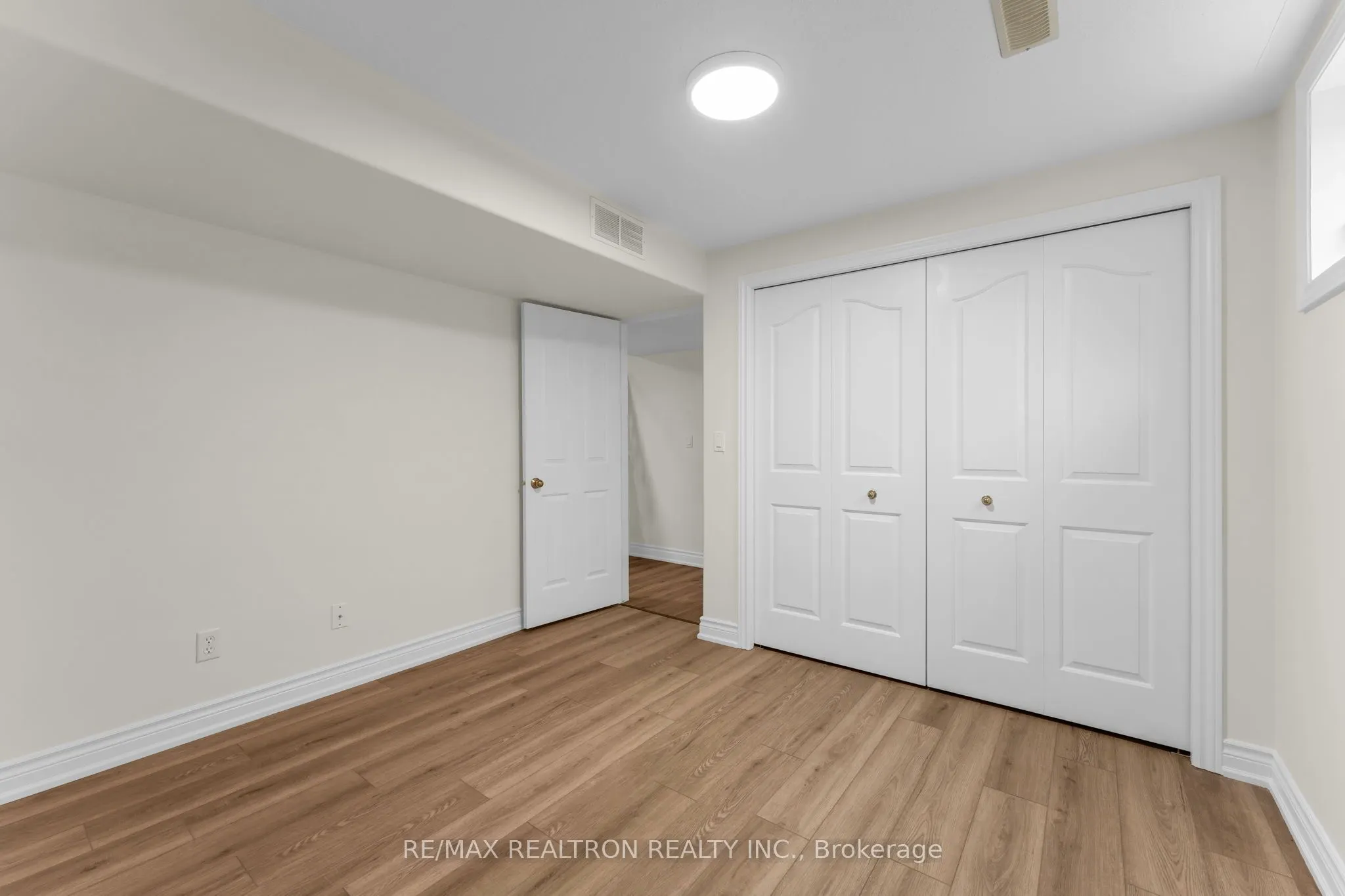 1422 Stoneridge Drive