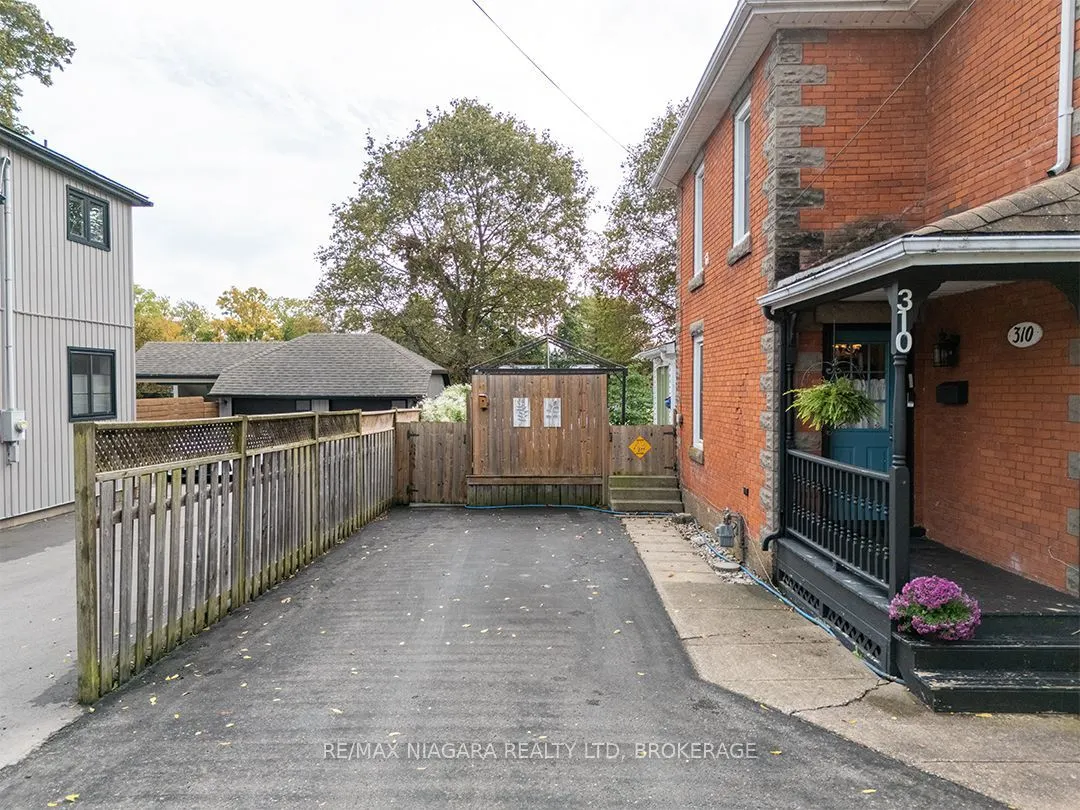 310 Clarence Street