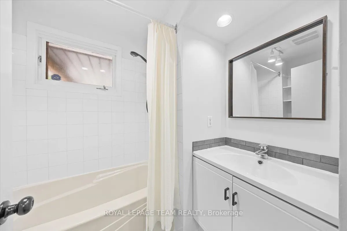 135 Upper Lorne Place