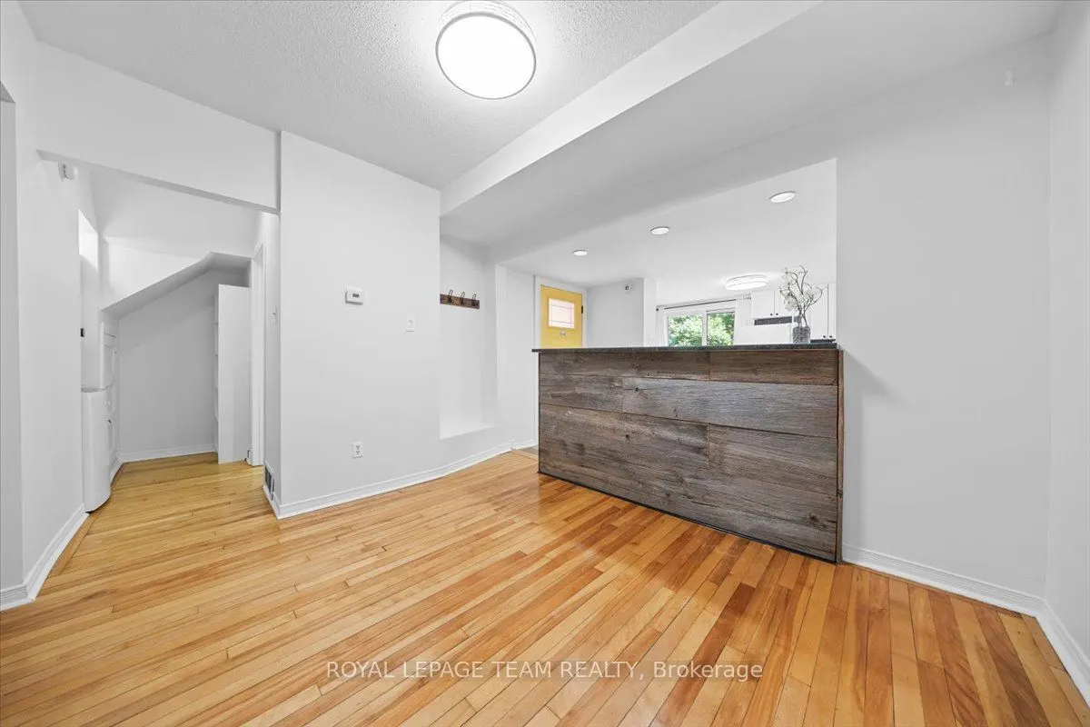 135 Upper Lorne Place