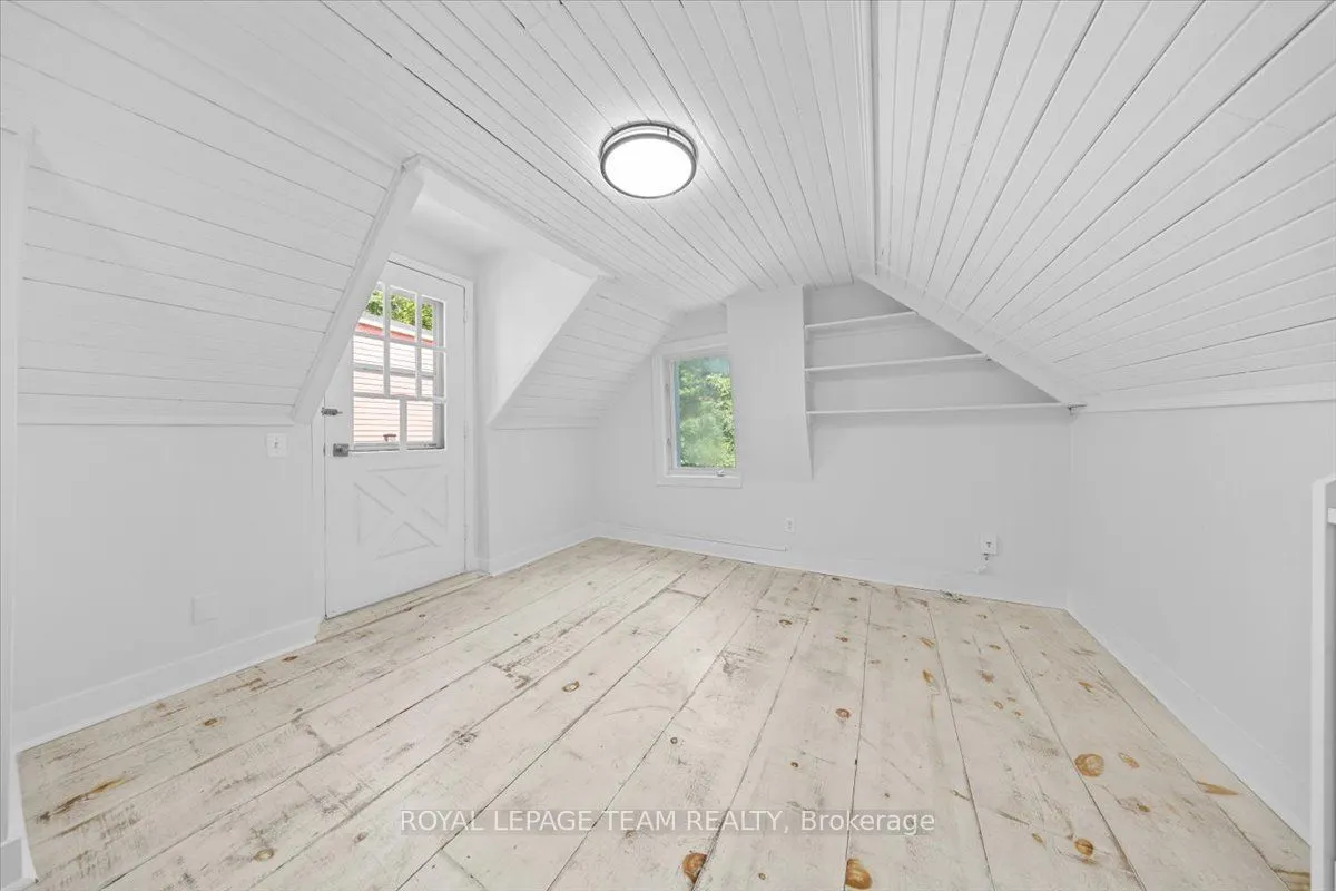 135 Upper Lorne Place