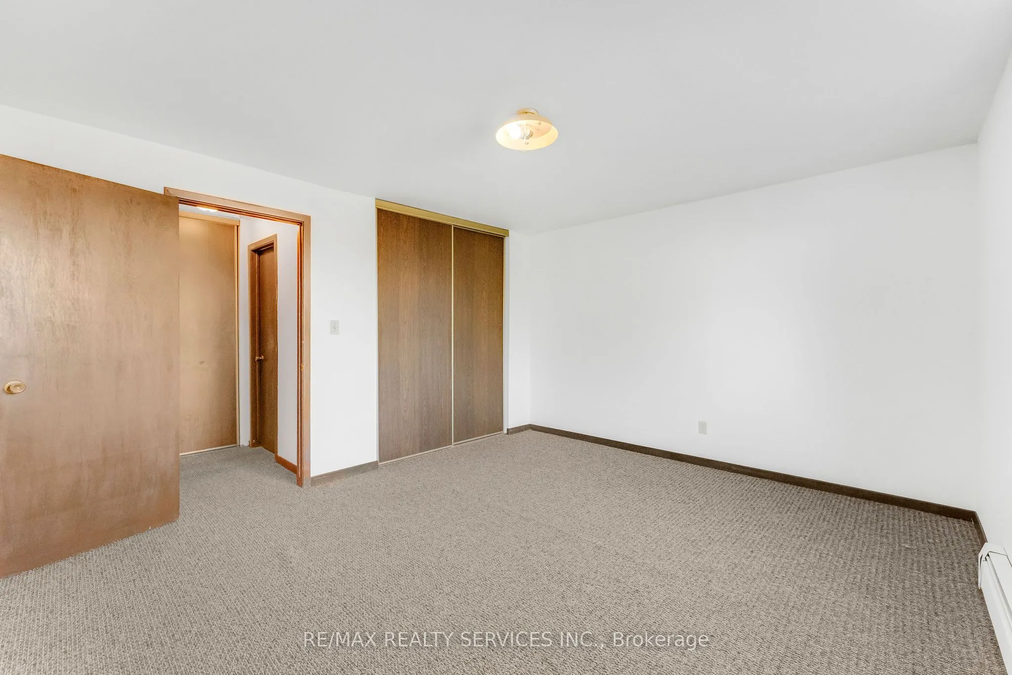 4218 Portage Road #206
