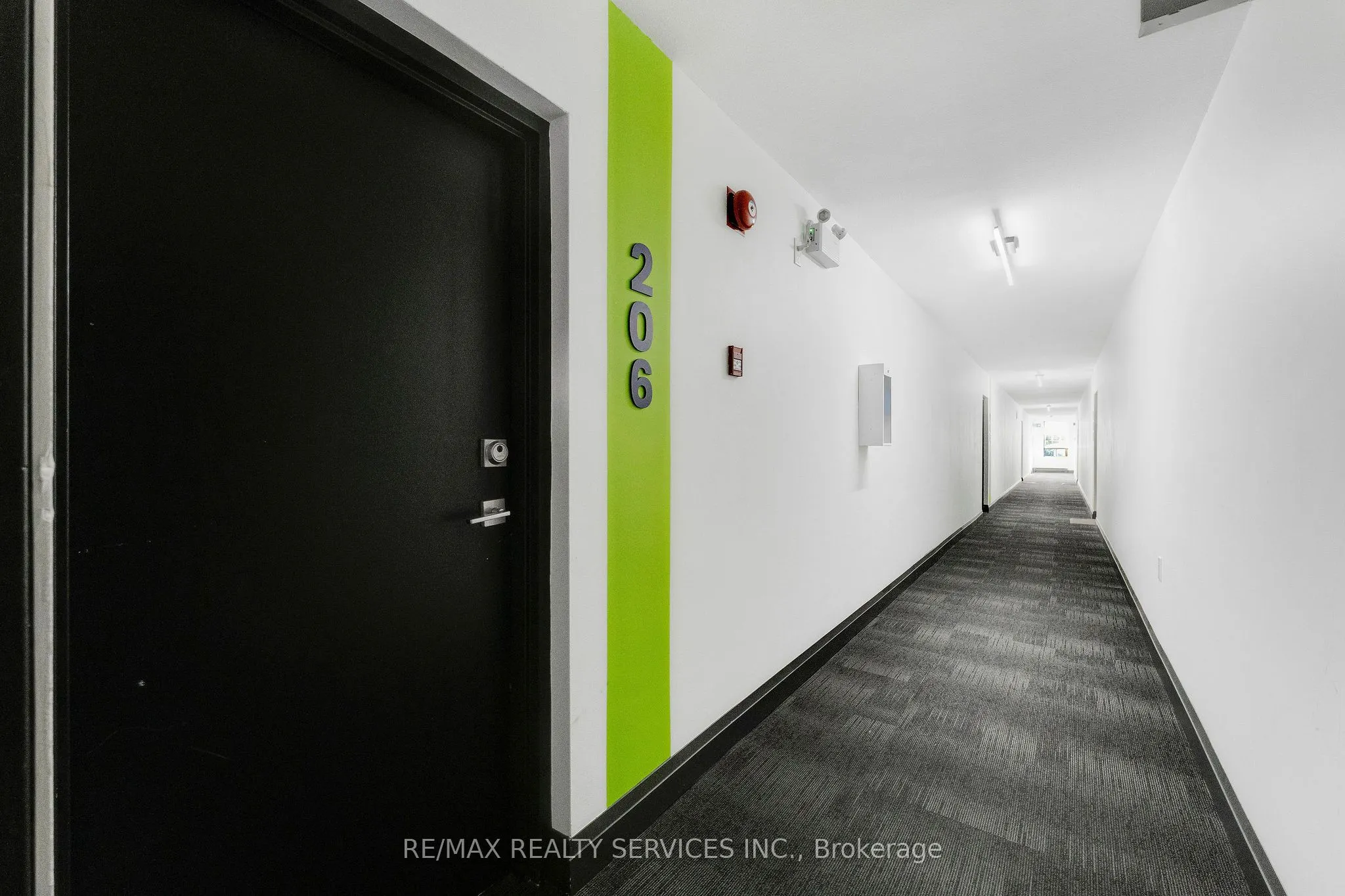 4218 Portage Road #206
