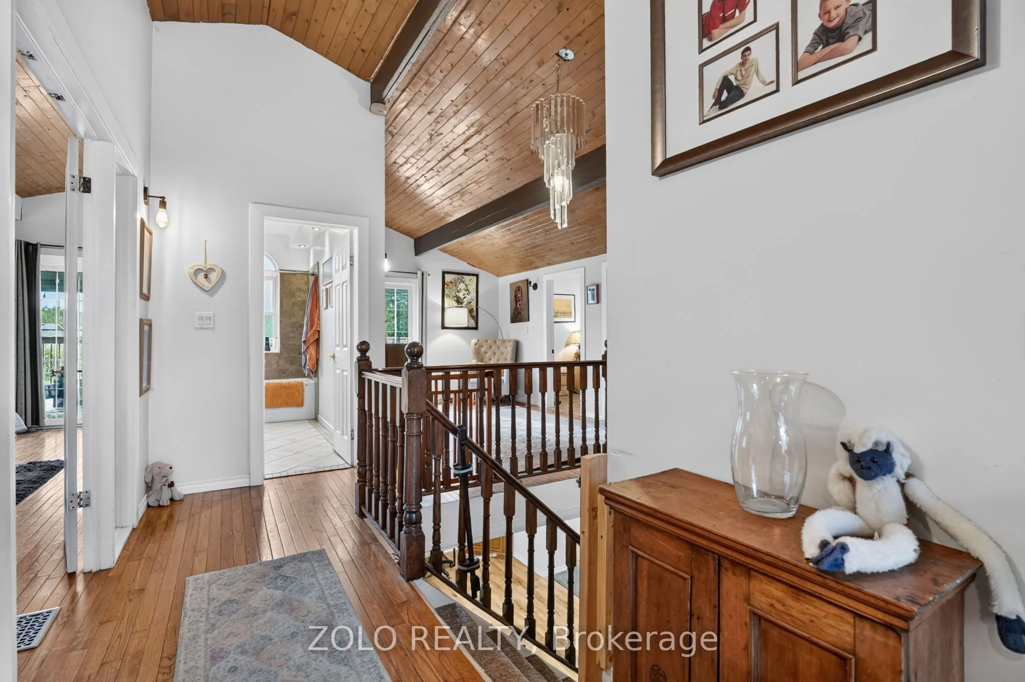 381 Beachview Avenue