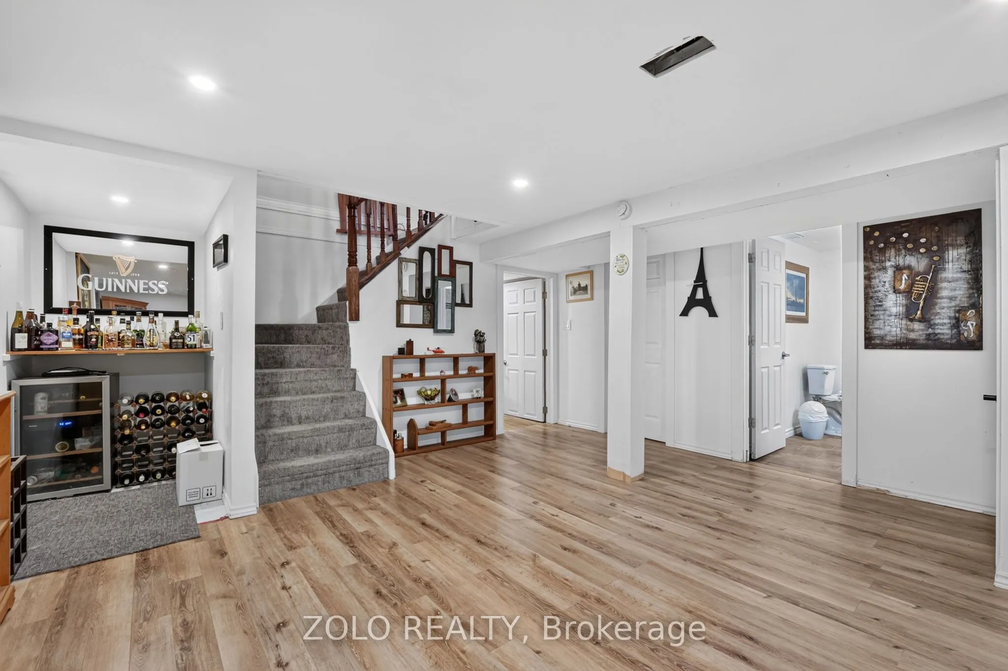 381 Beachview Avenue