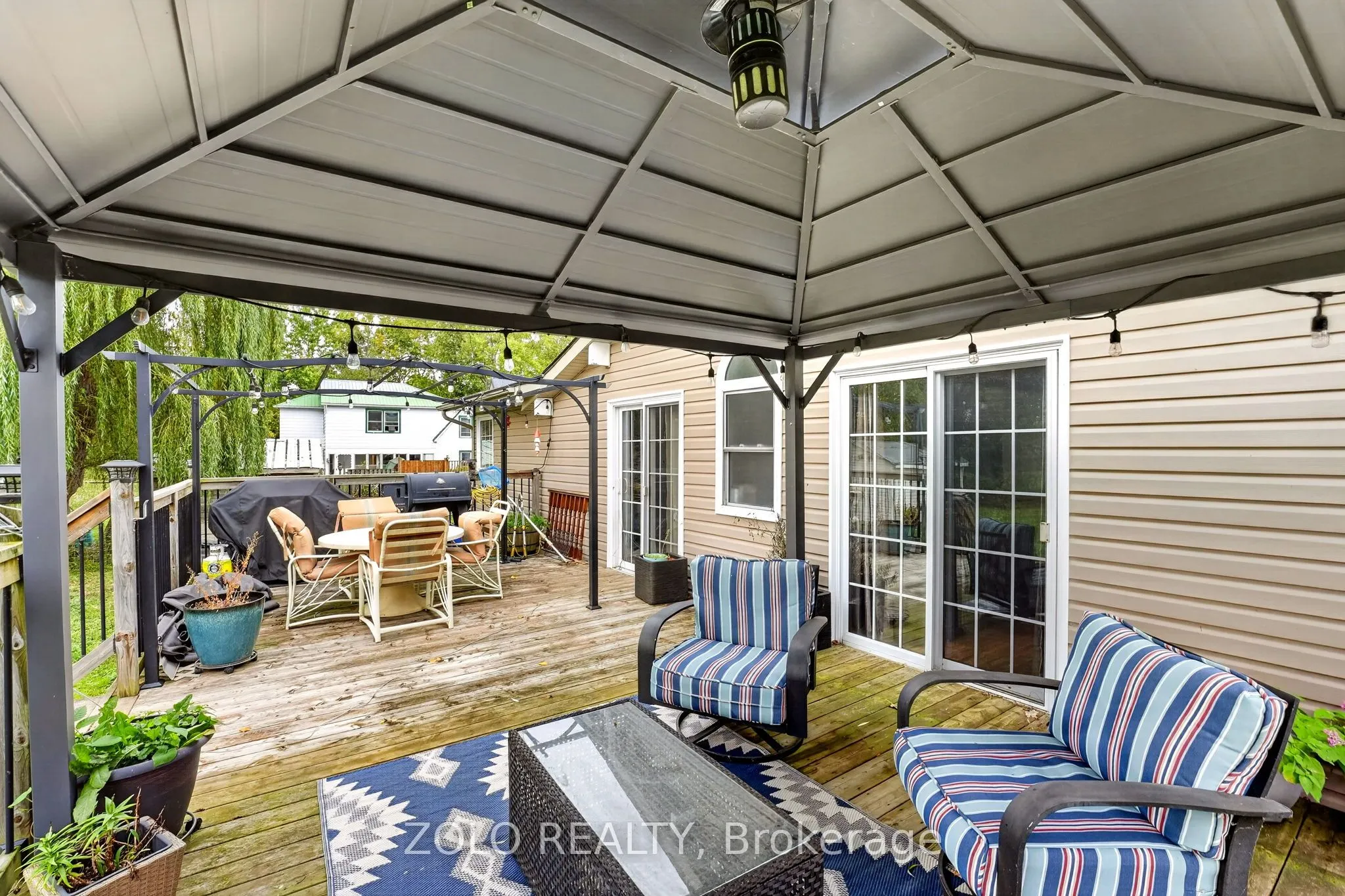 381 Beachview Avenue