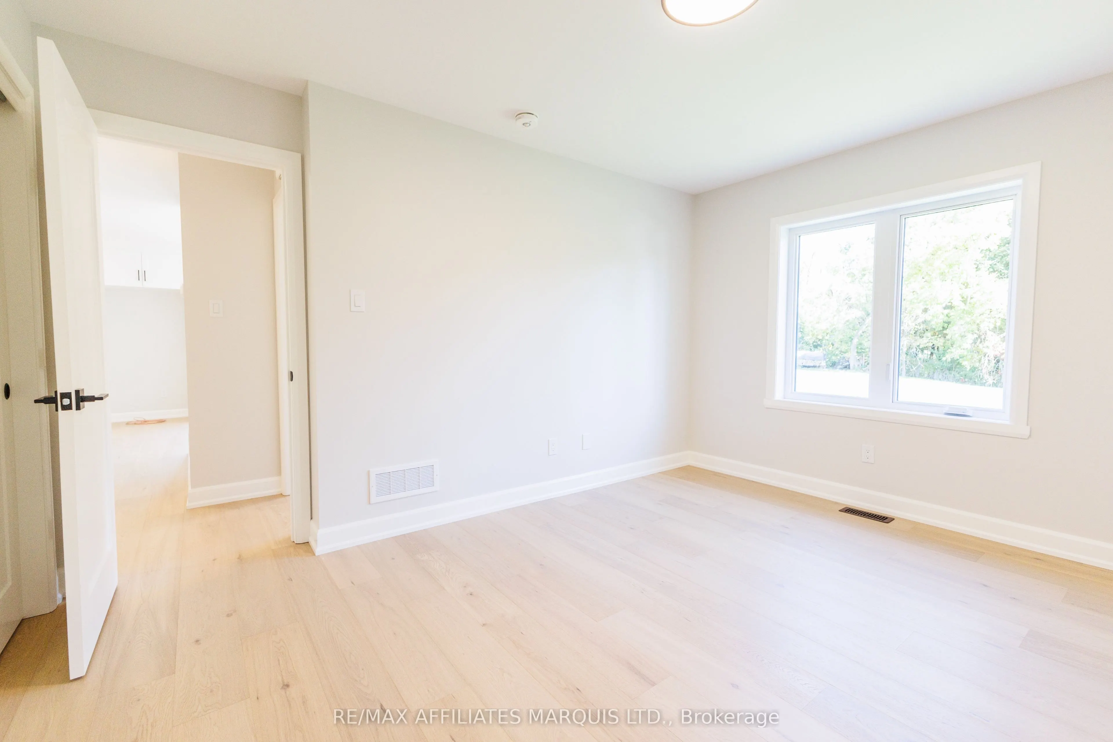 49 Clover Lane