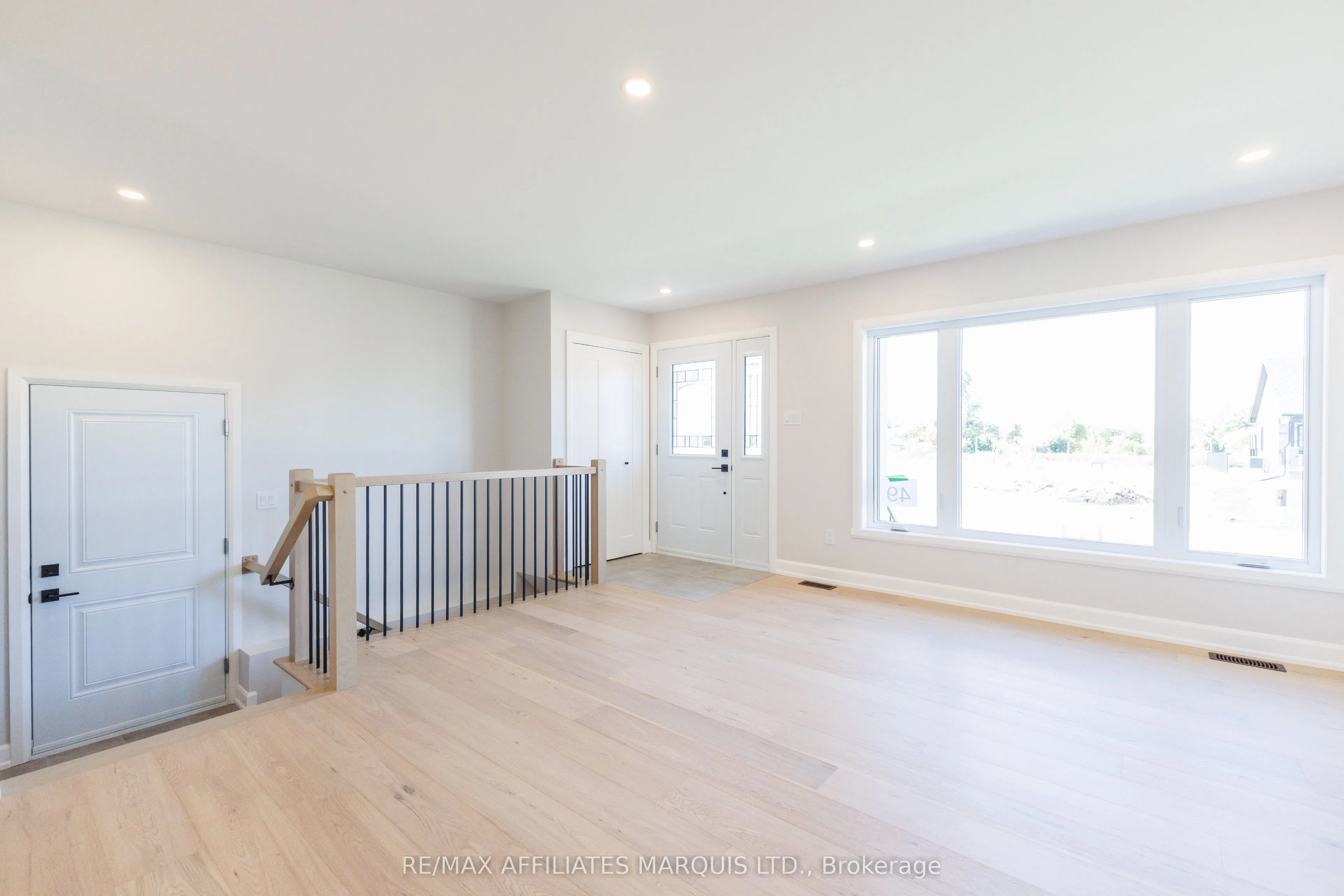 49 Clover Lane