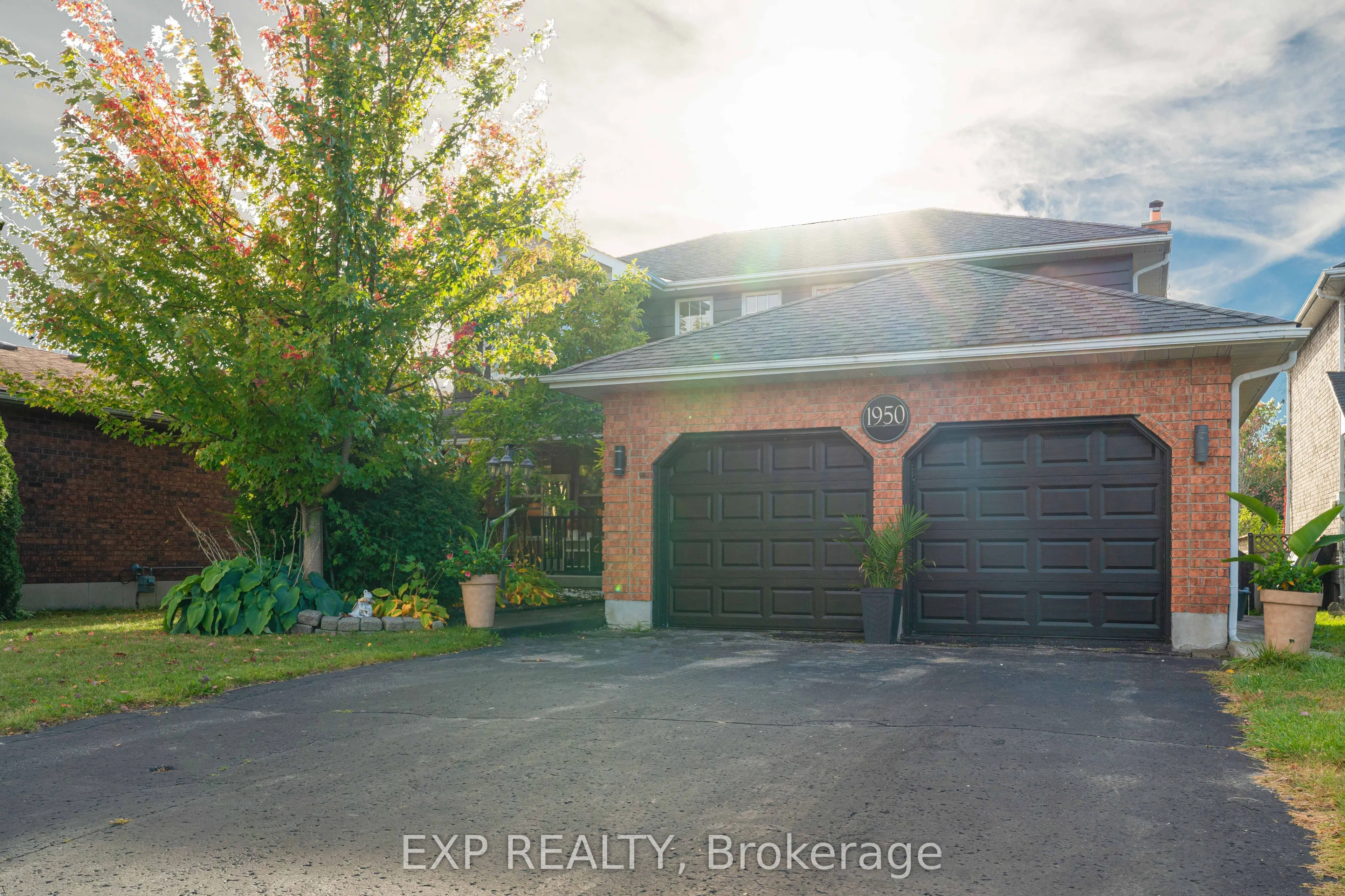 1950 Mapleridge Drive