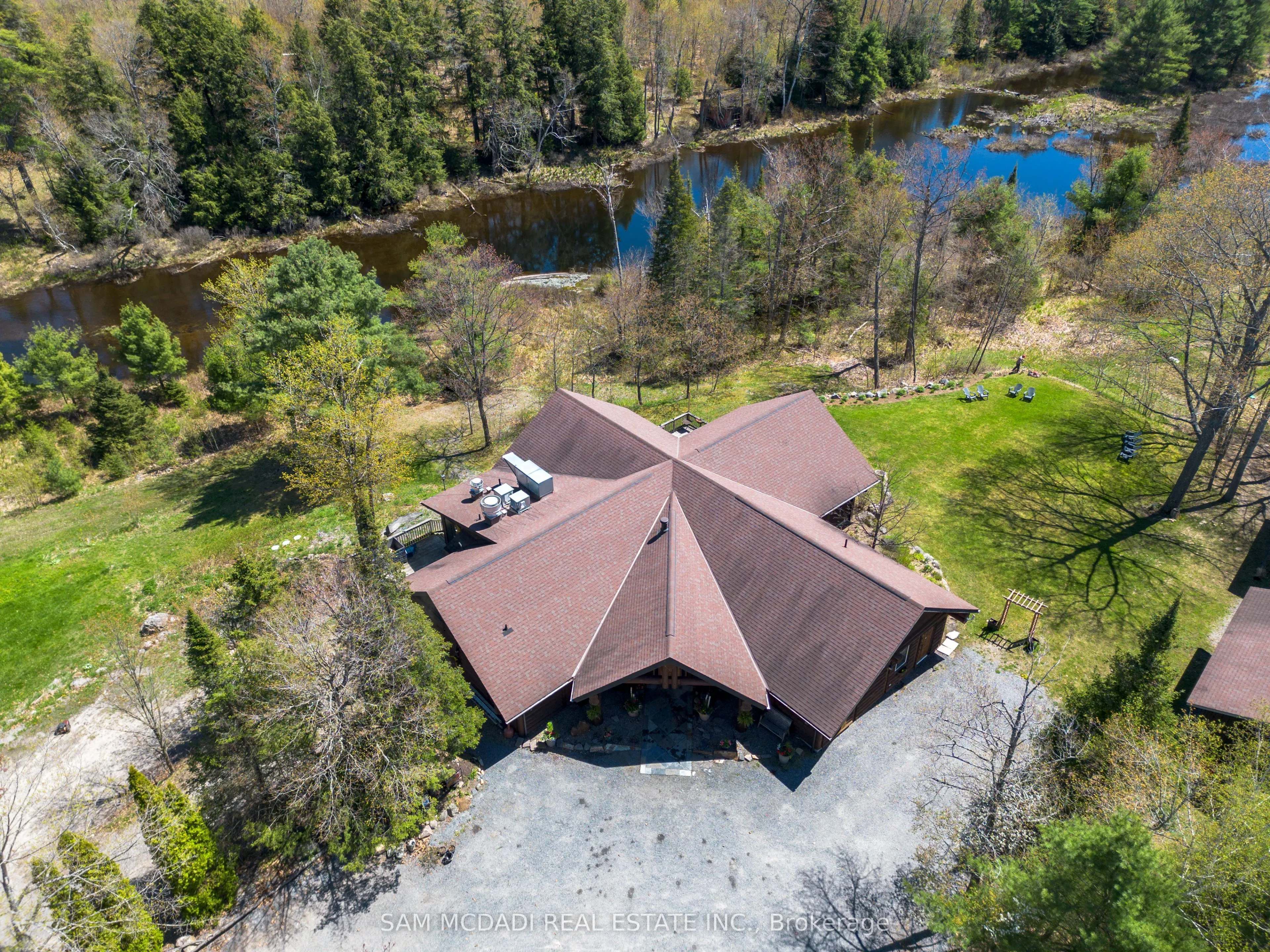 9 Little Beaver Boulevard