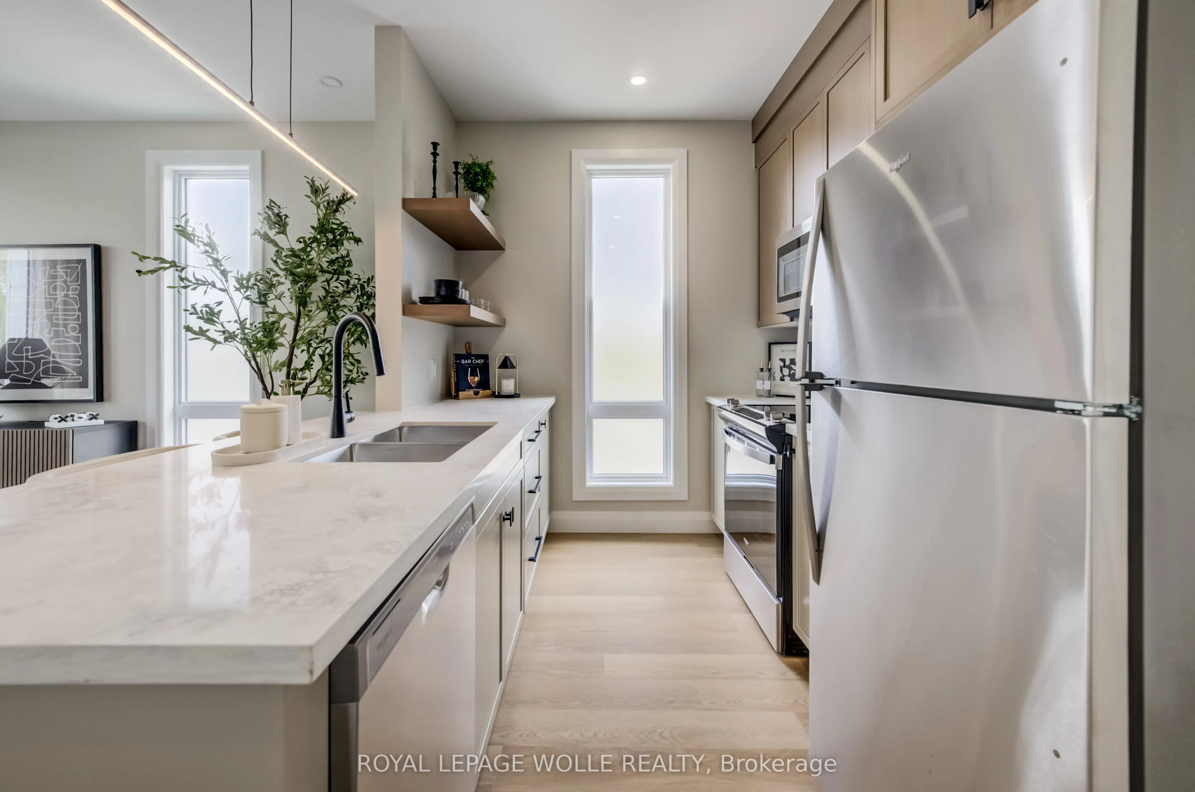 210 HERITAGE Drive #UNIT 15 (THE GROVE)