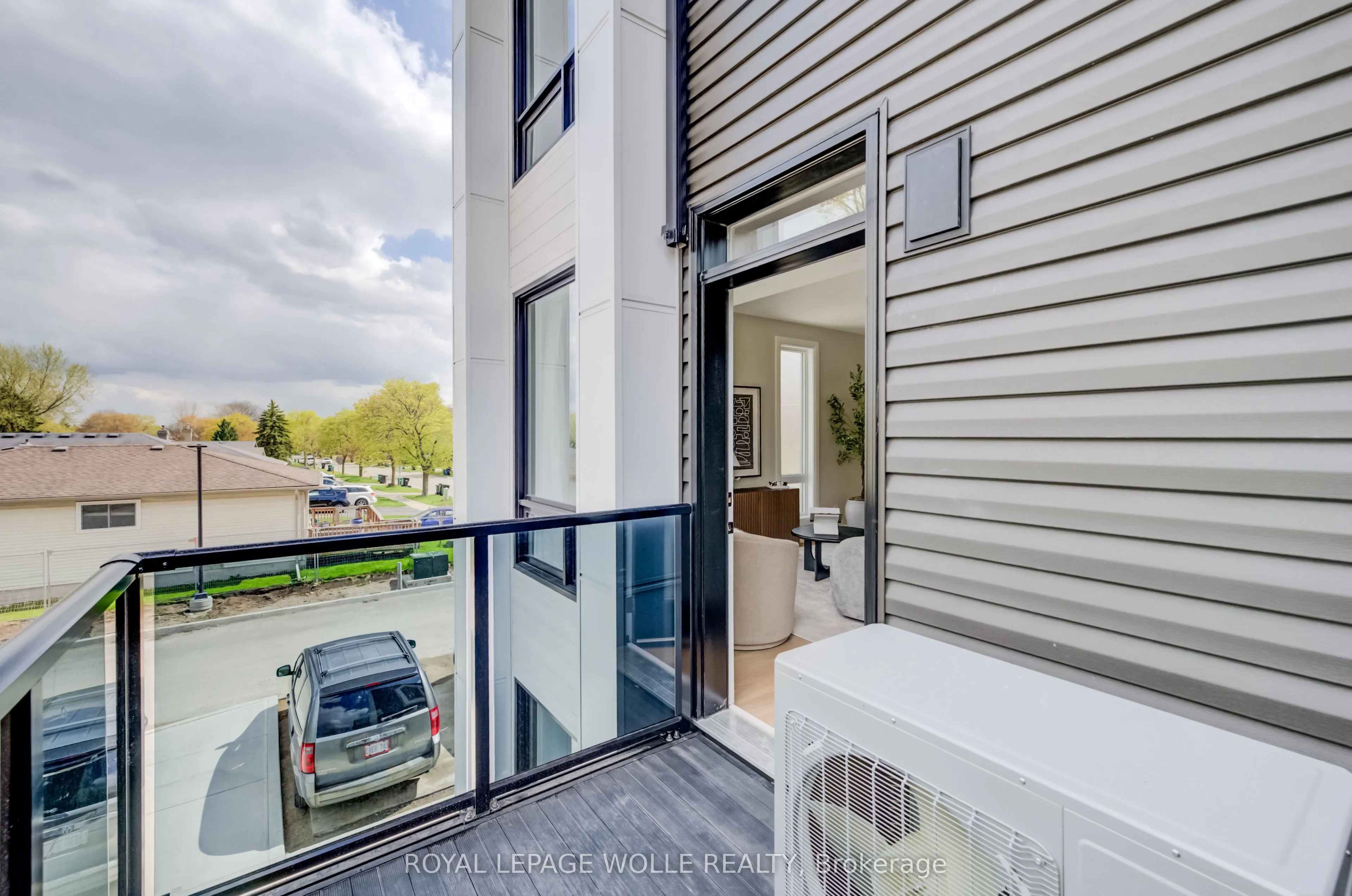 210 HERITAGE Drive #UNIT 15 (THE GROVE)