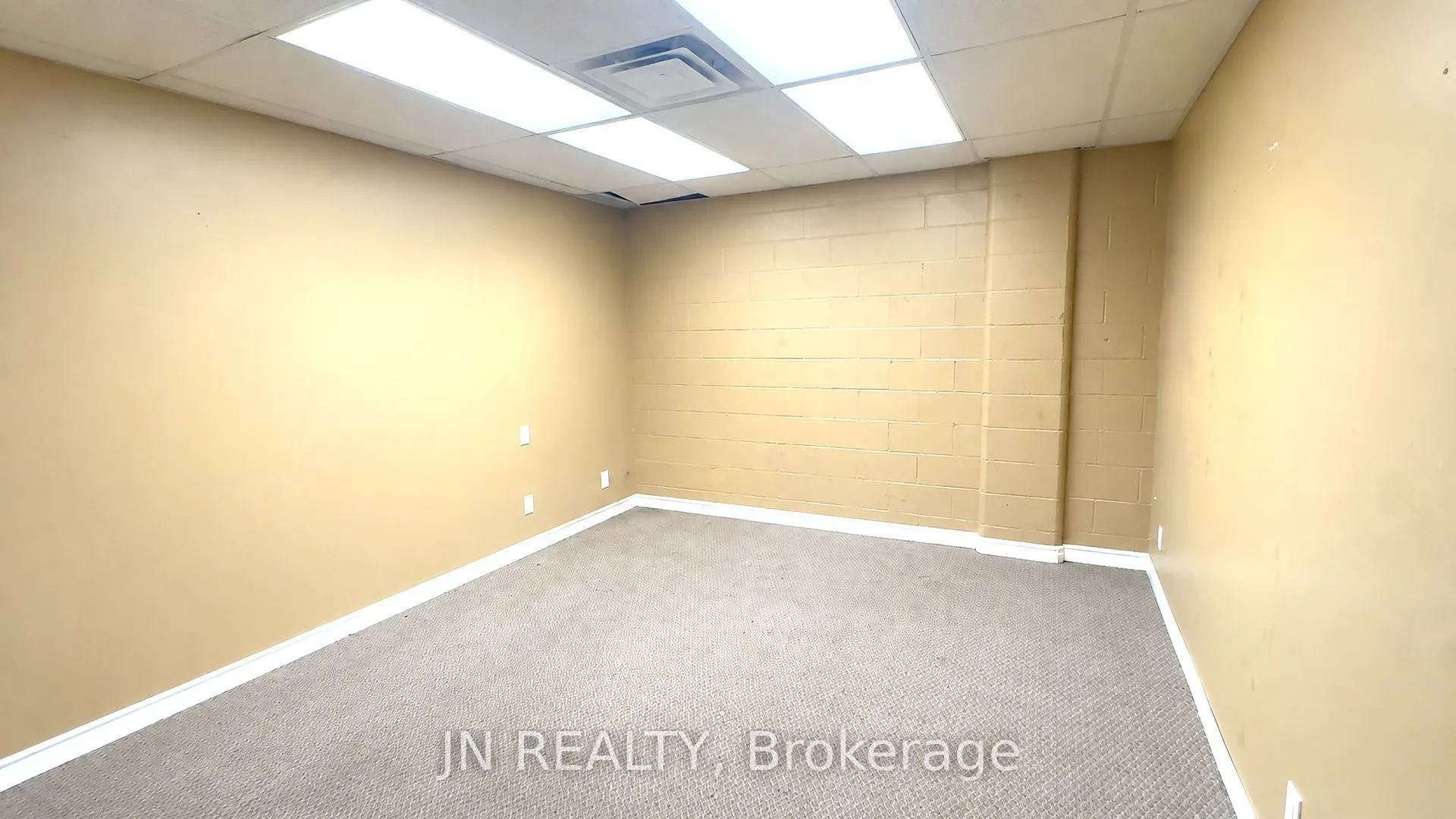 700 Franklin Boulevard E #Unit 102