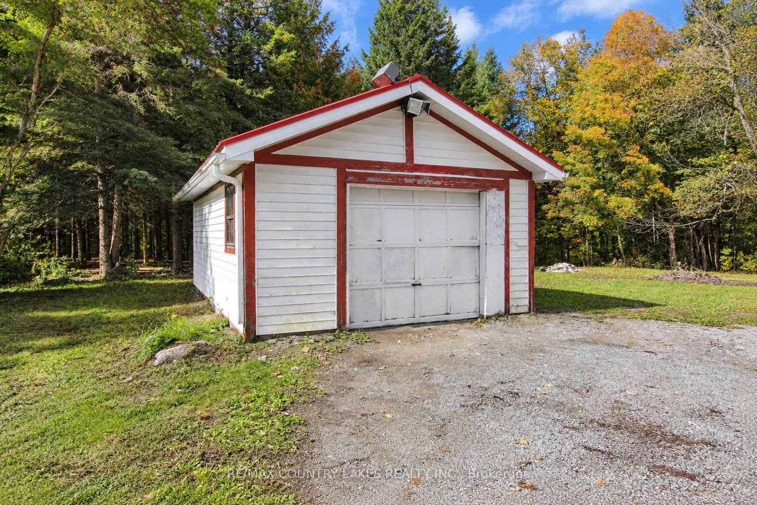 1945 County Road 48
