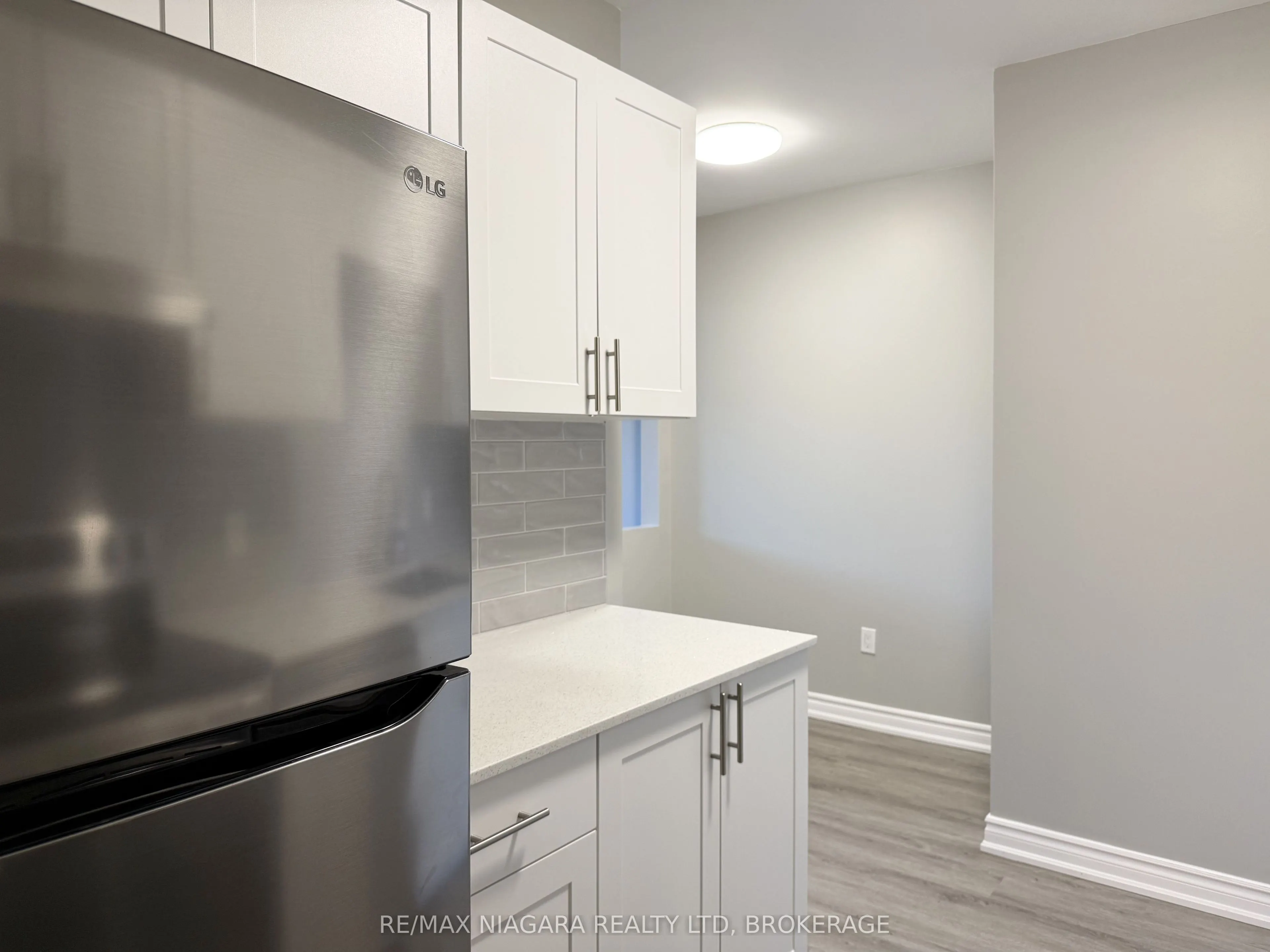 6837 THOROLD STONE Road #203