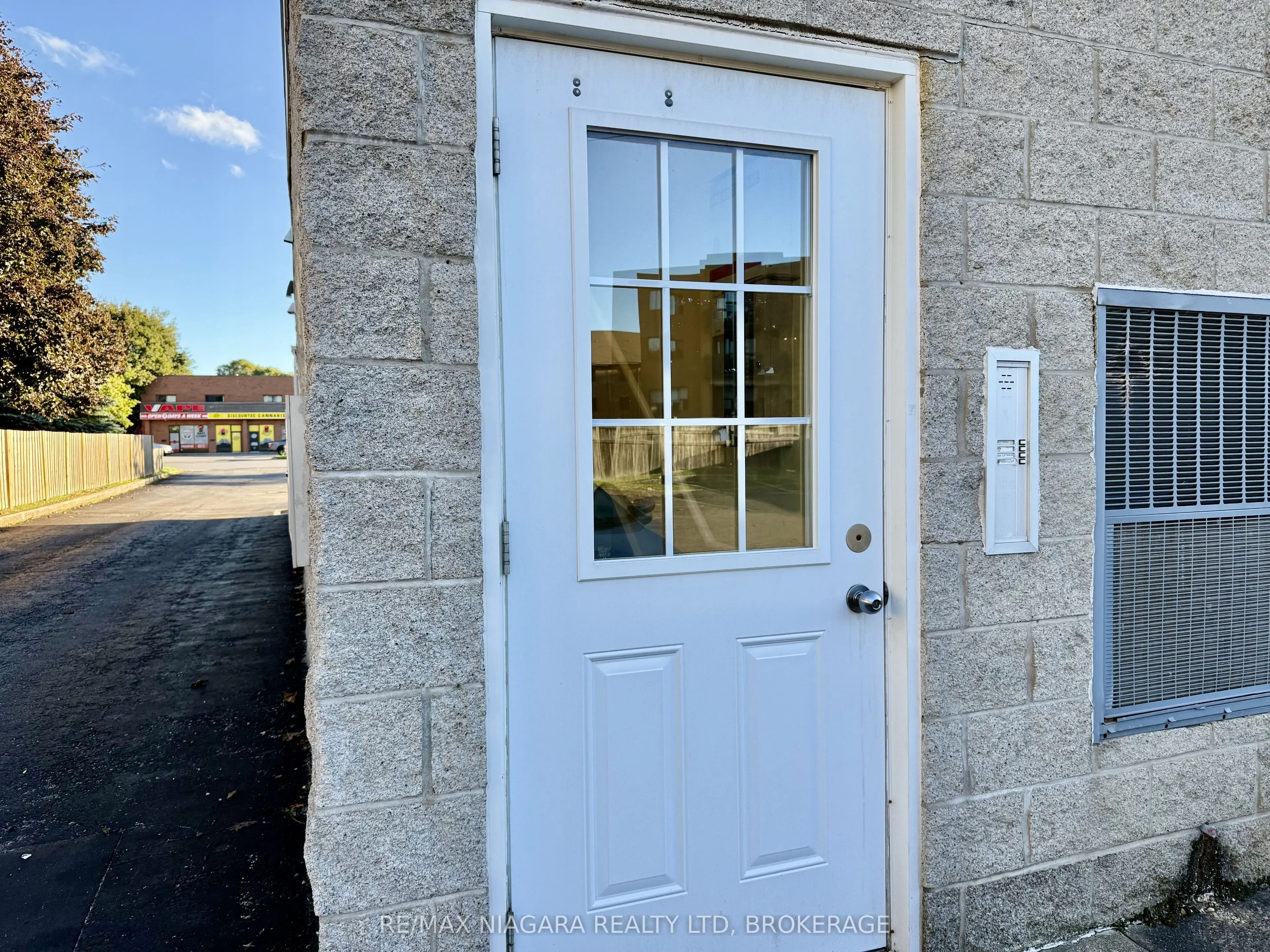 6837 THOROLD STONE Road #203