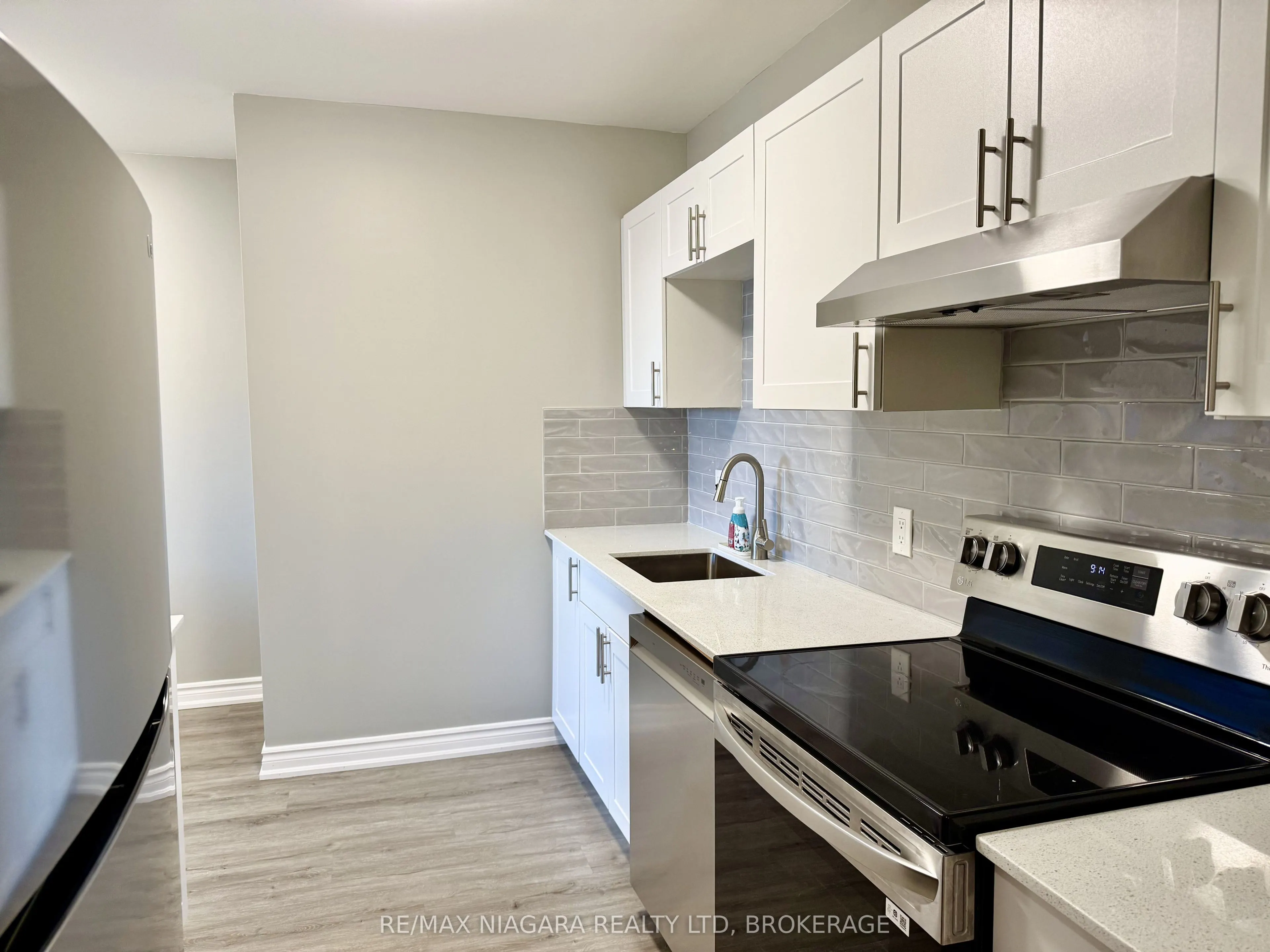 6837 THOROLD STONE Road #203
