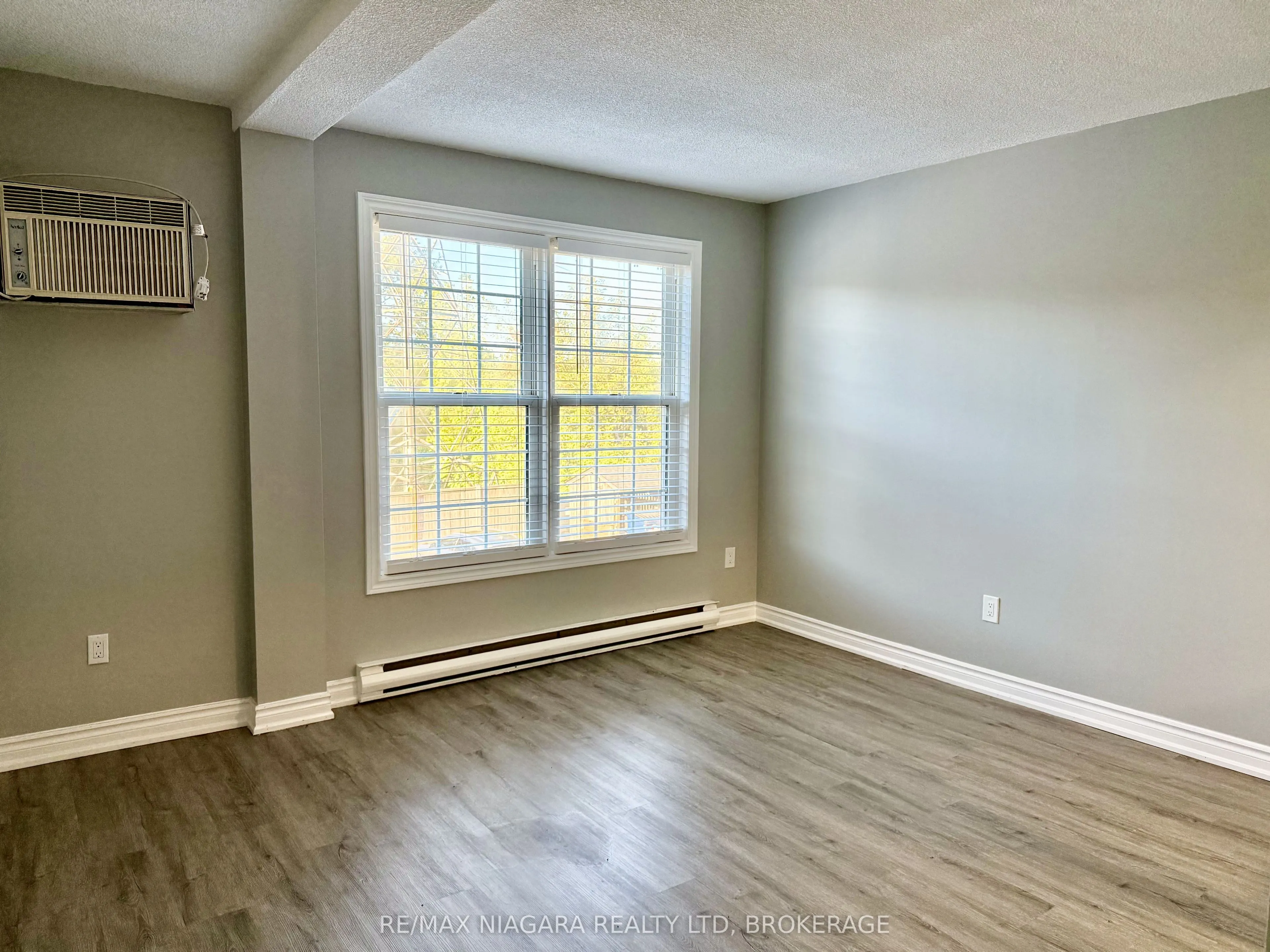 6837 THOROLD STONE Road #203