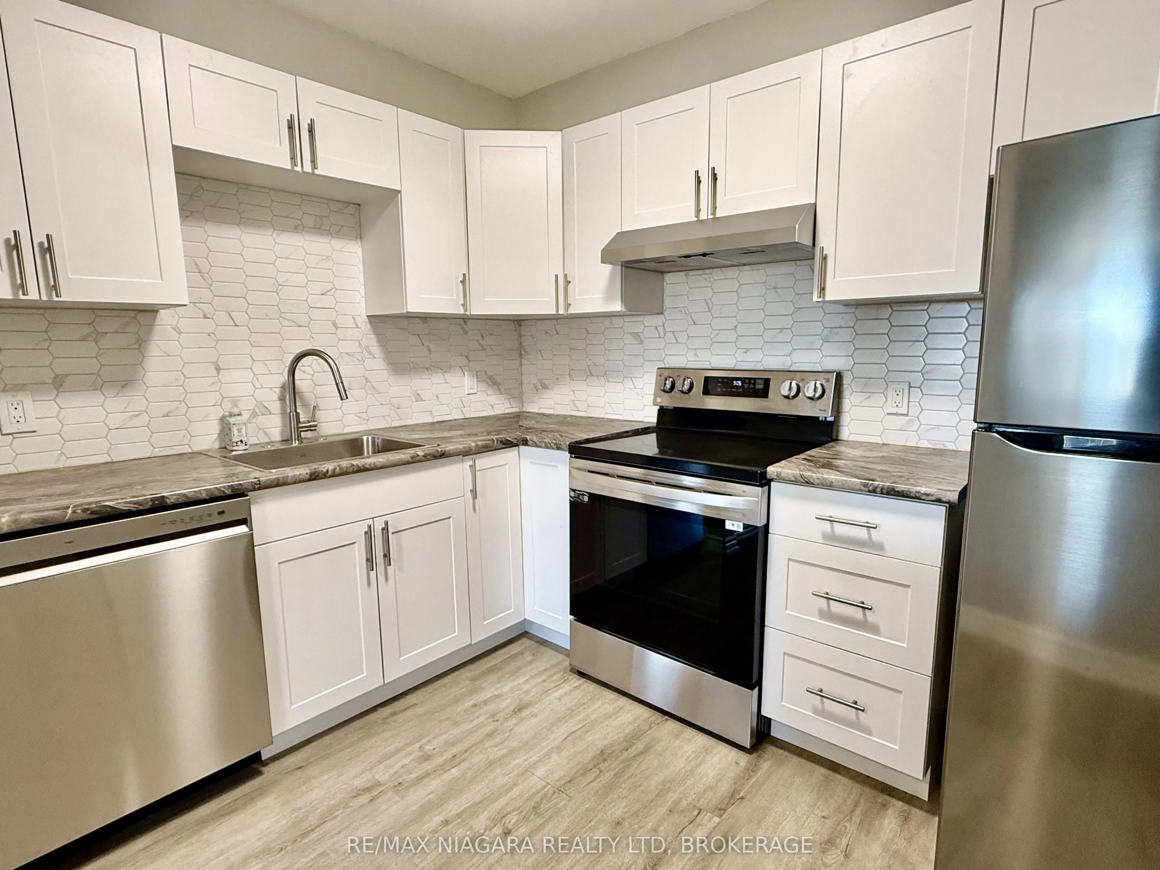 6837 THOROLD STONE Road #202