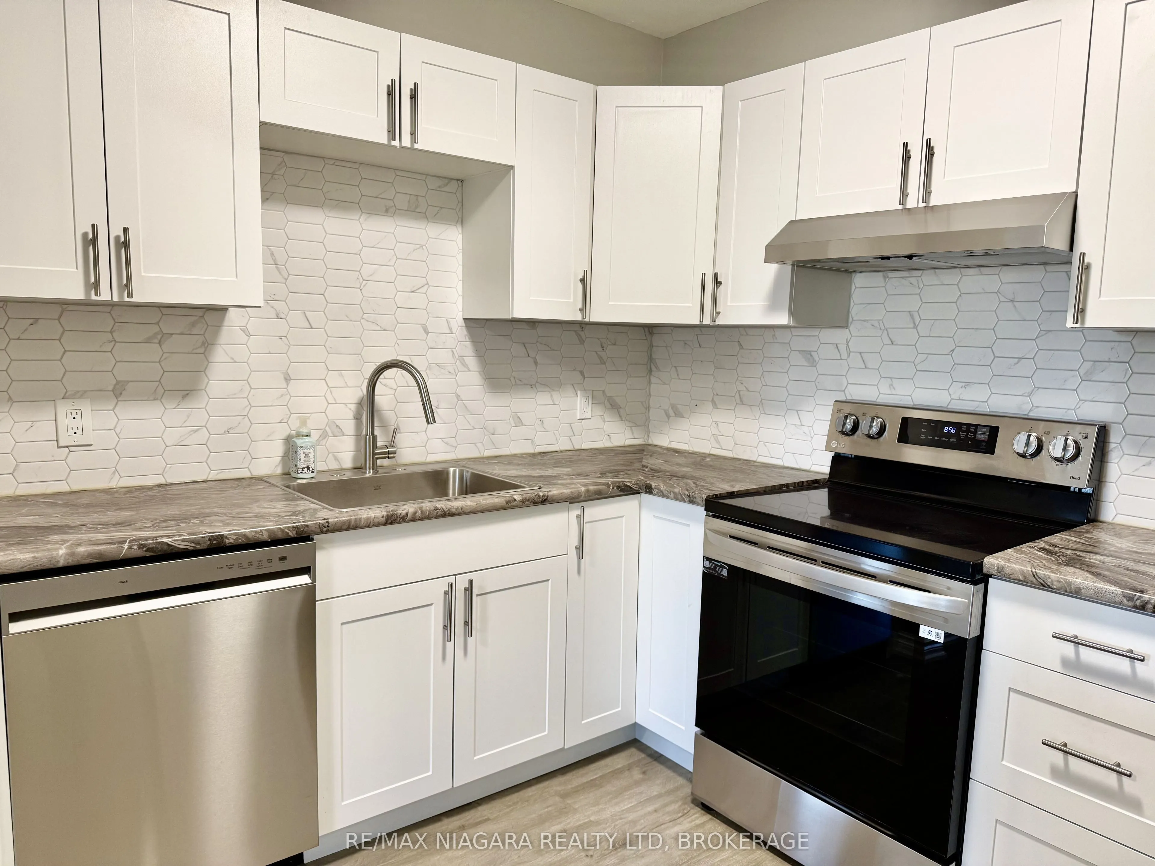 6837 THOROLD STONE Road #202