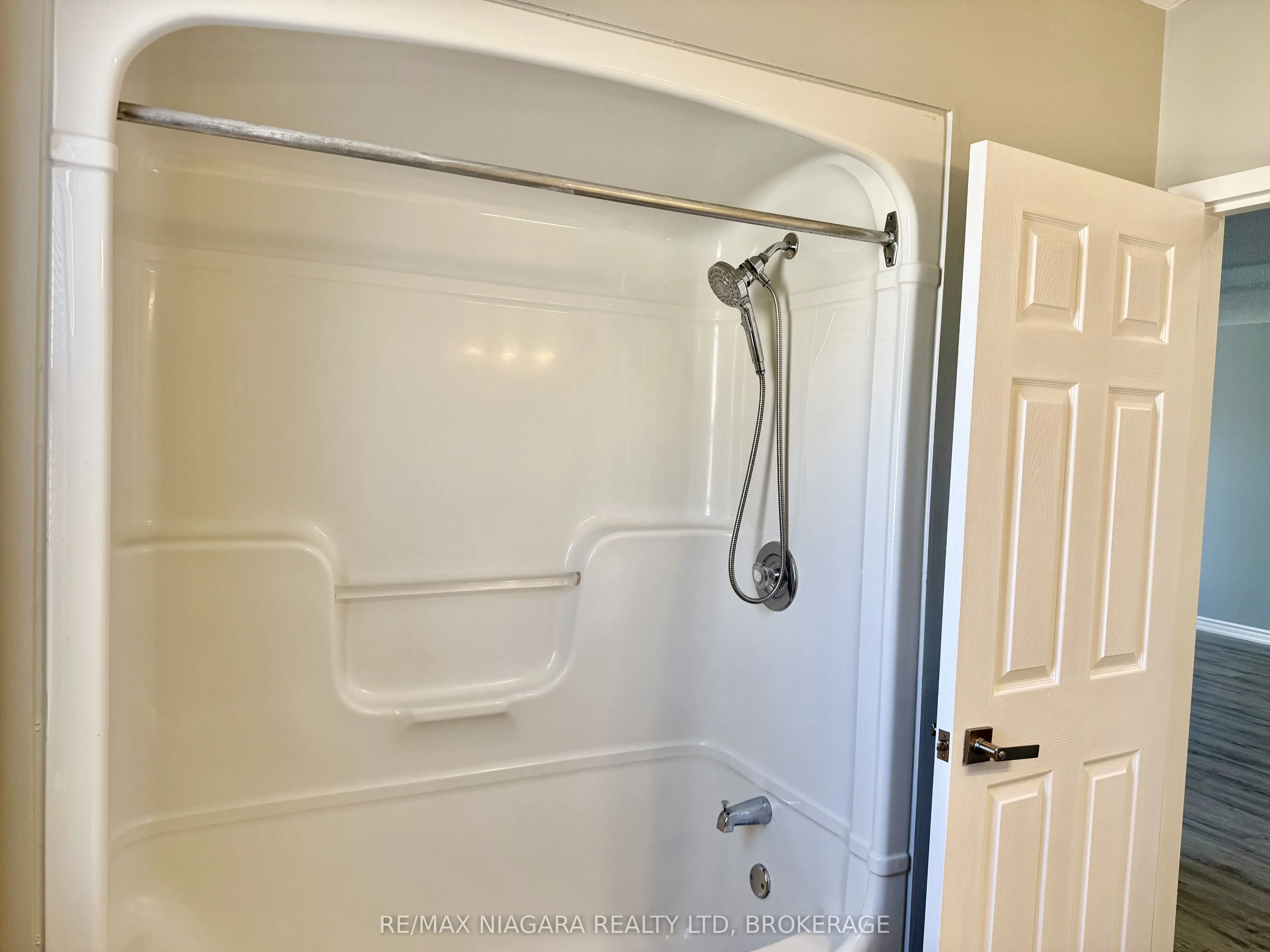 6837 THOROLD STONE Road #202