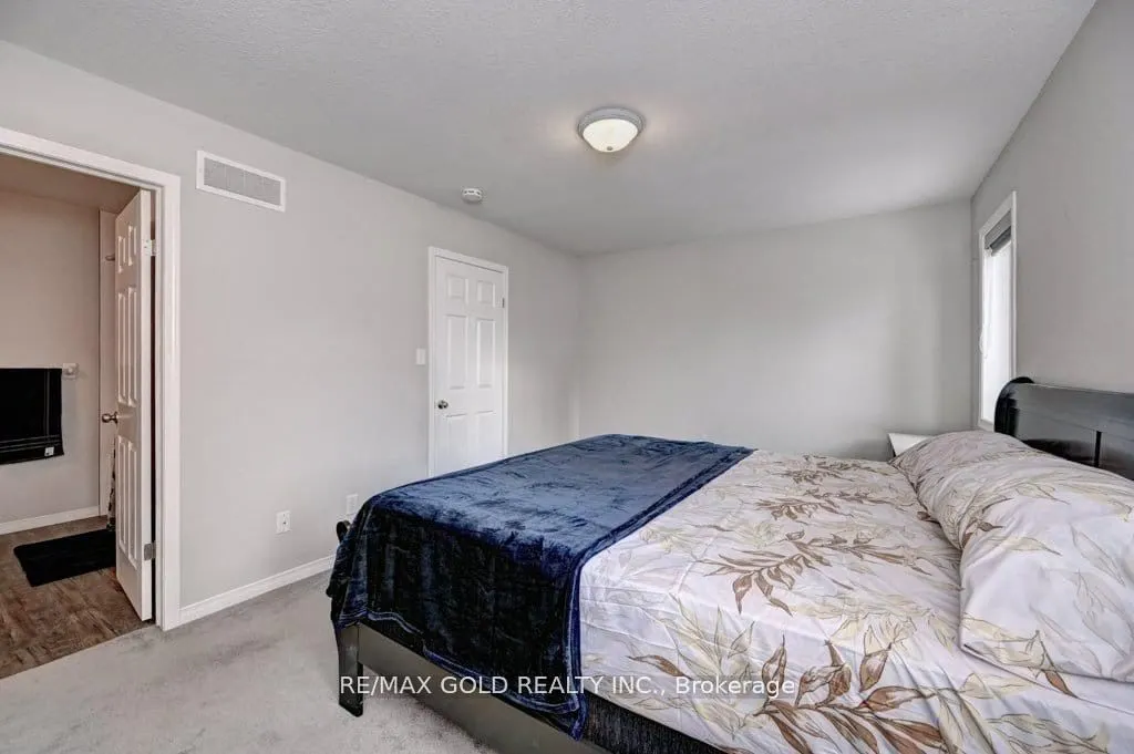 50 Pinnacle Drive #35