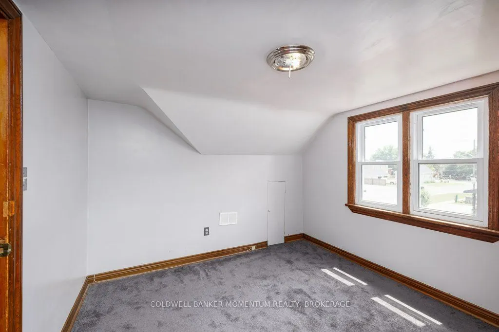 18 Pietz Avenue