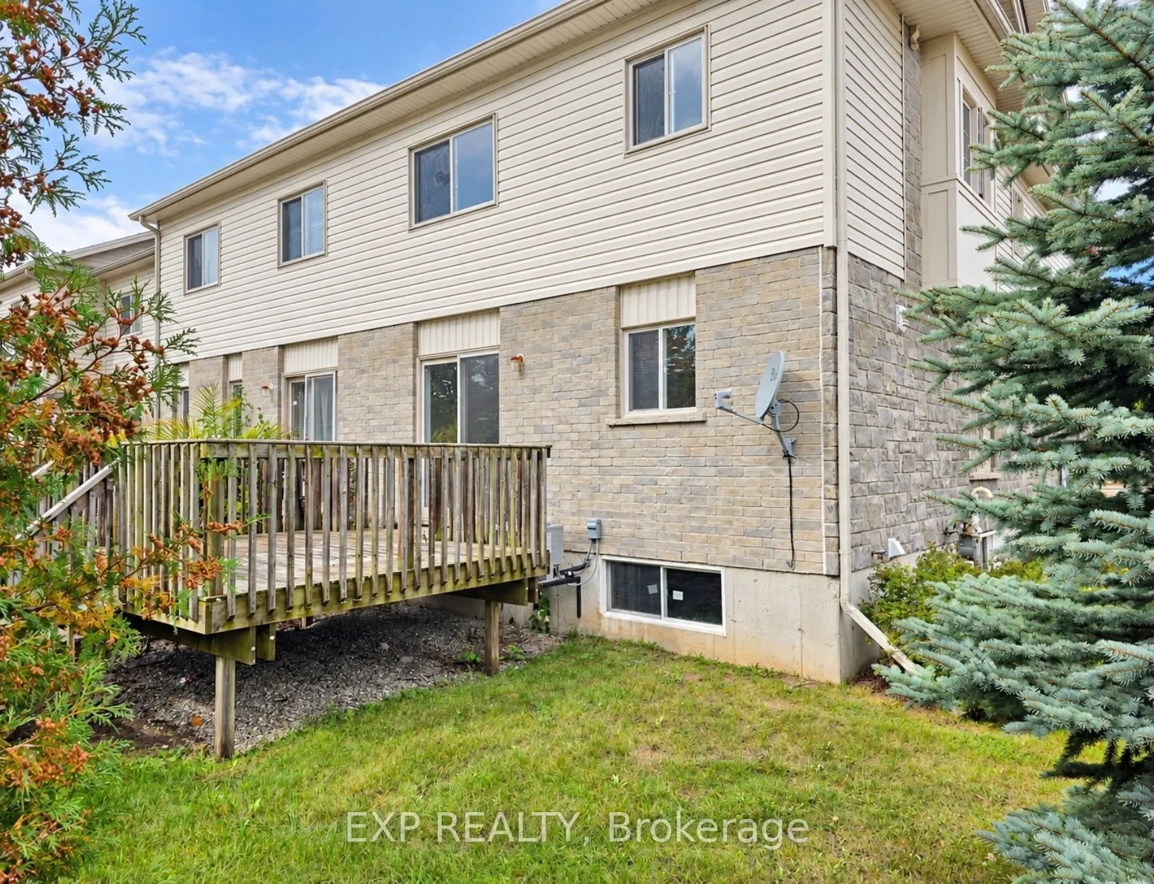 6 Upper Mercer Street E #B5