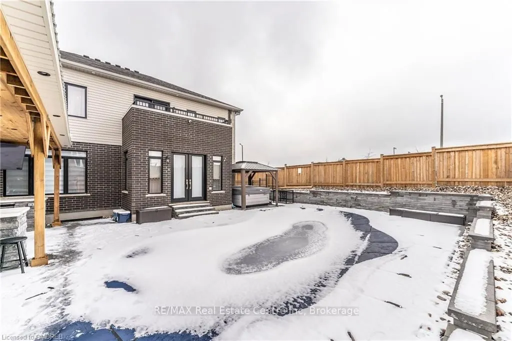 115 MCCANN Street