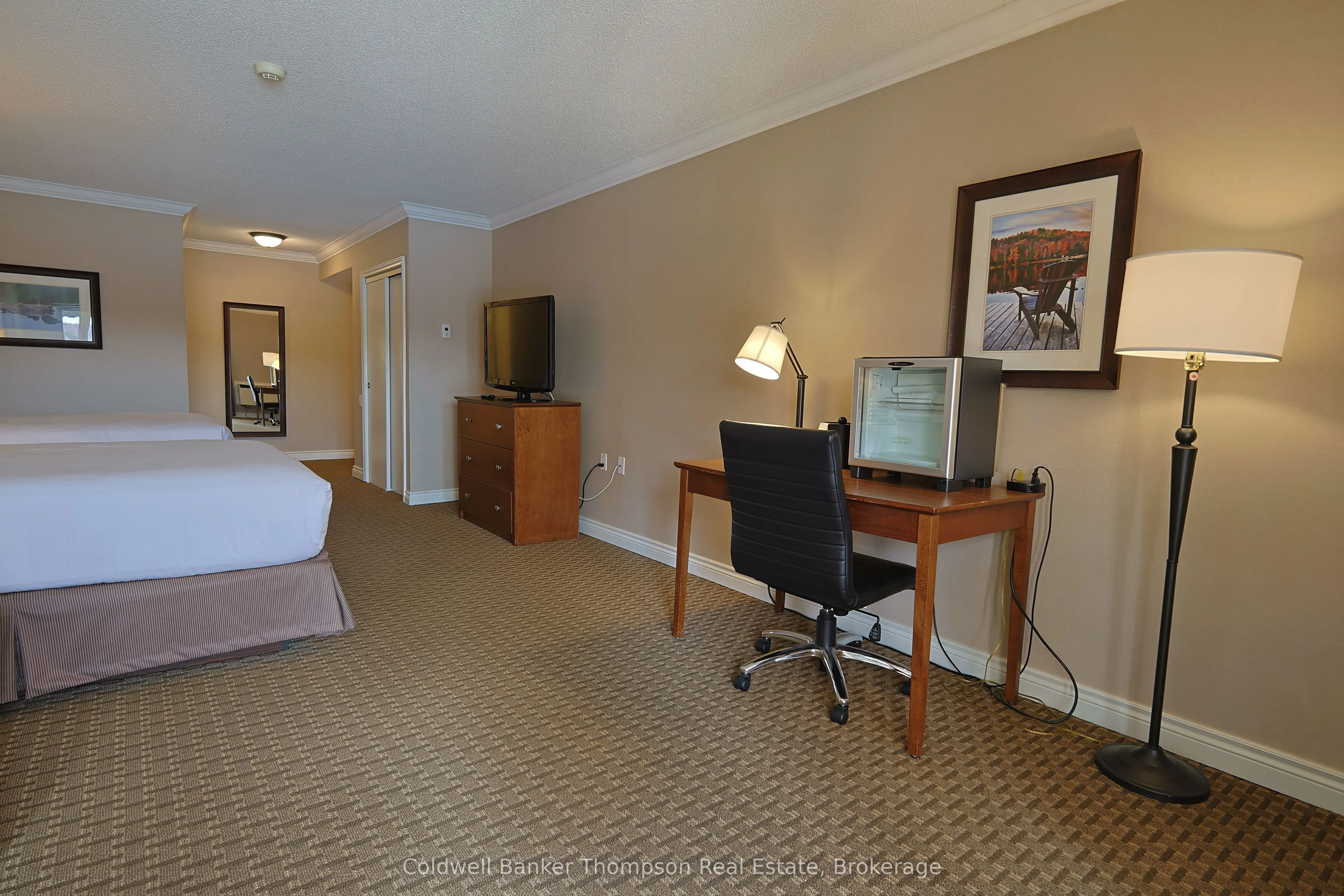 1235 Deerhurst Bayshore Drive #323