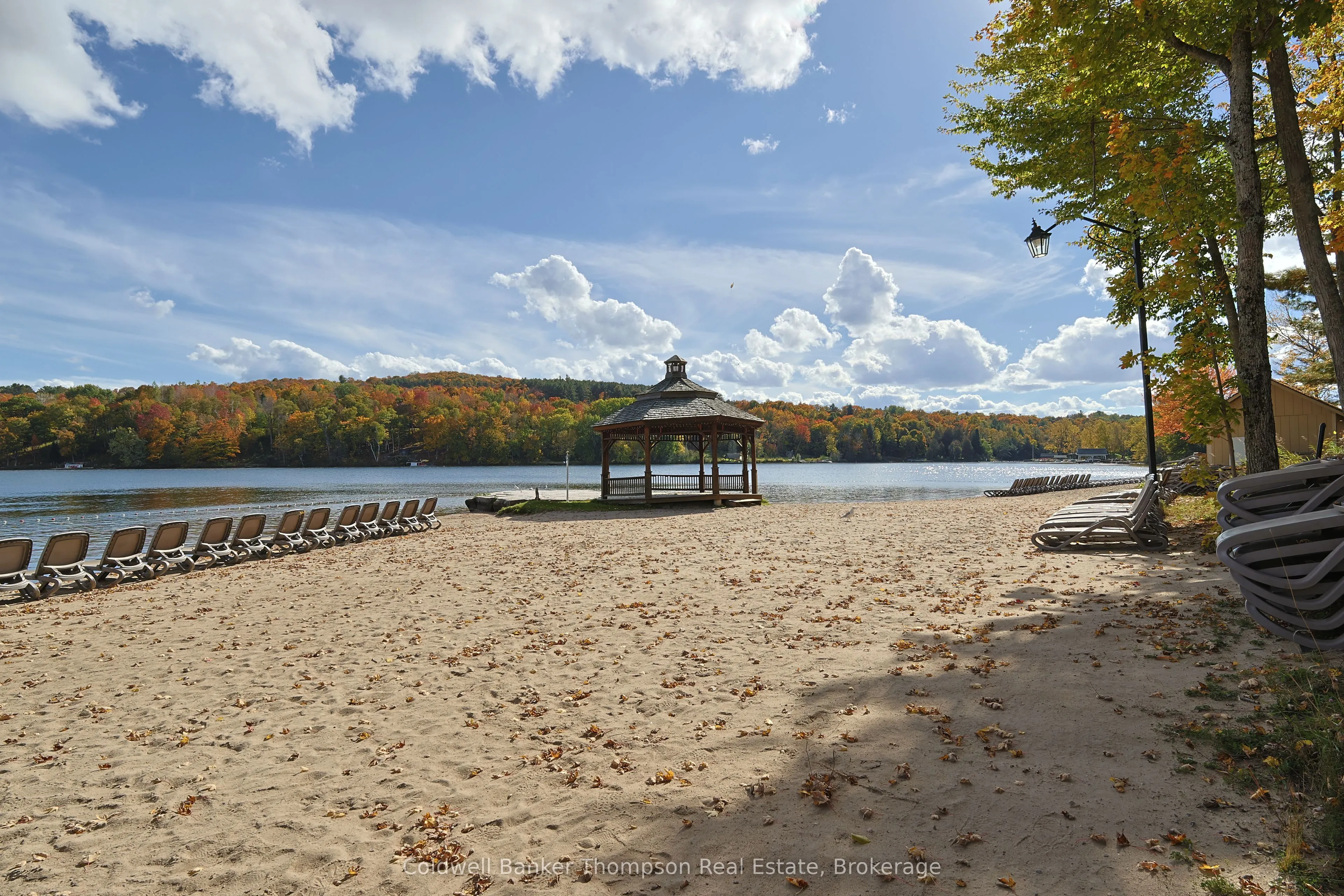 1235 Deerhurst Bayshore Drive #323